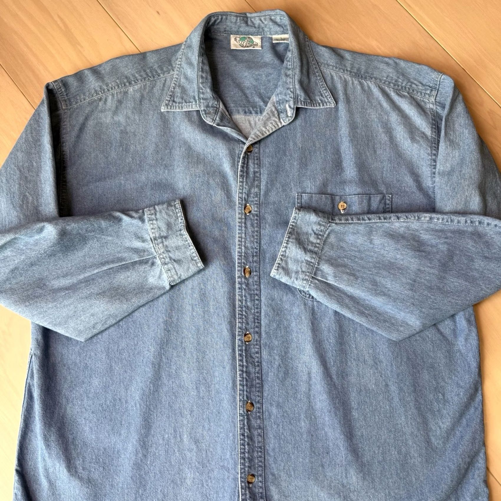 Vintage VINTAGE Flintstones Shirt Large Blue Long Sleeve Button Up Hanna Barbera Cartoon Shirt Size US L / EU 52-54 / 3 - 5 Thumbnail
