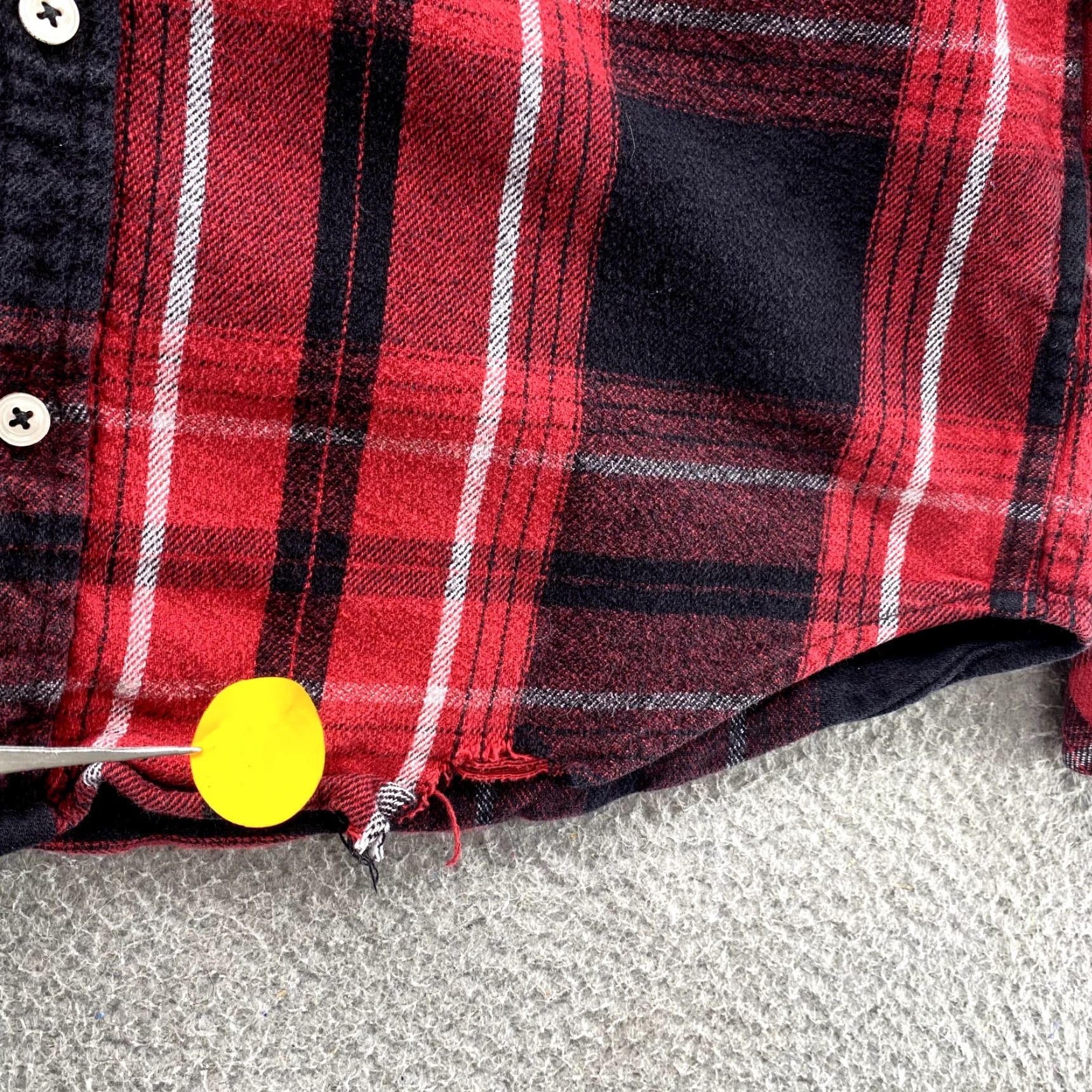 Chubbies Chubbies Flannel Shirt Men Small Red Black Plaid Gorpcore Cabin Workwear Outdoor Shirt Mens Size US S / EU 44-46 / 1 - 4 Thumbnail