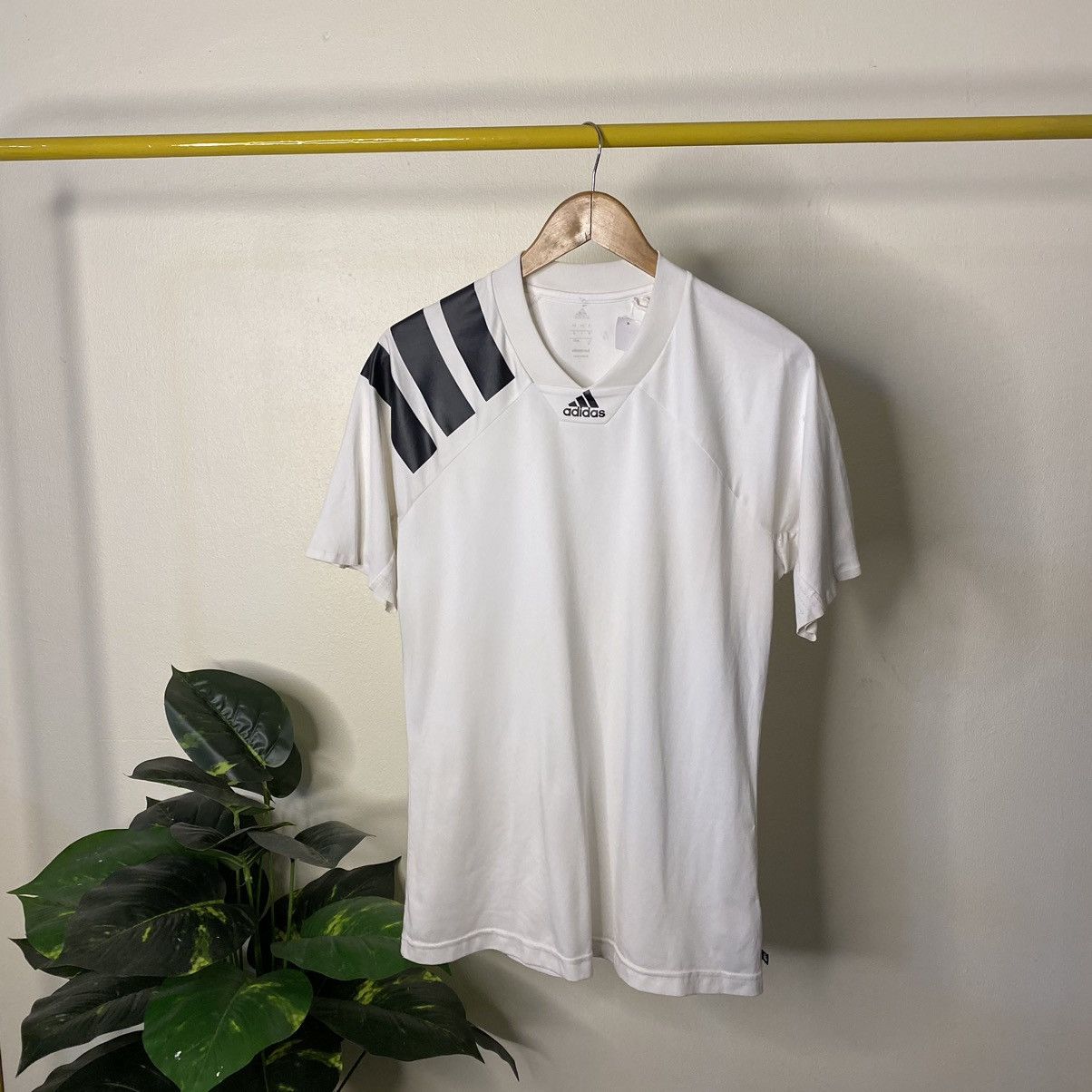 Adidas Adidas Center Retro Design Jersey Size US XL / EU 56 / 4 - 1 Thumbnail