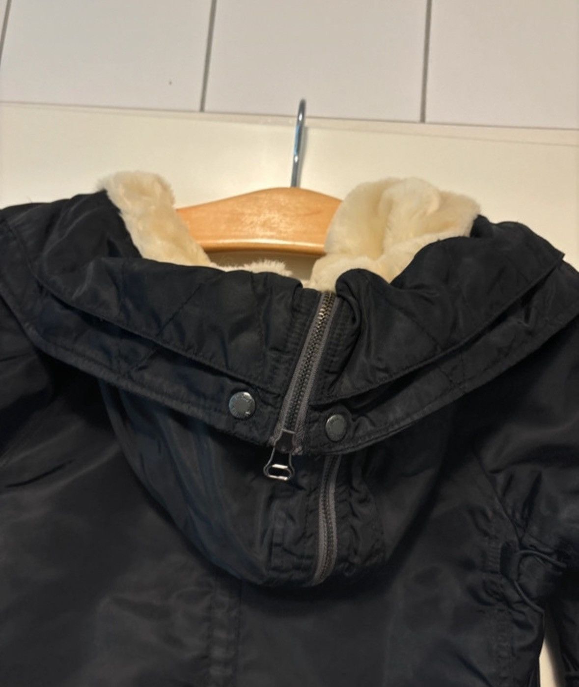Avirex Avirex black bomber jacket Size US M / EU 48-50 / 2 - 14 Thumbnail