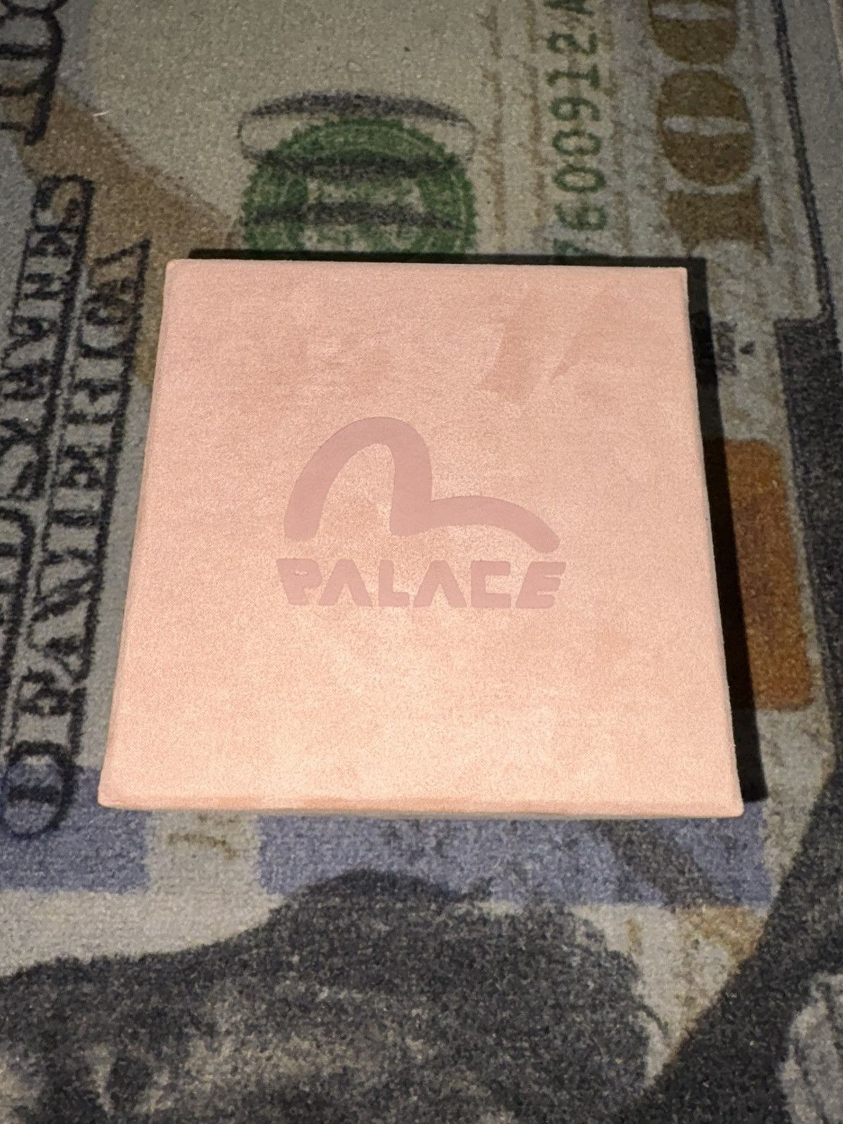 Evisu × Palace Palace x Evisu Jolly God Cherry Blossom Globe Size ONE SIZE - 5 Thumbnail