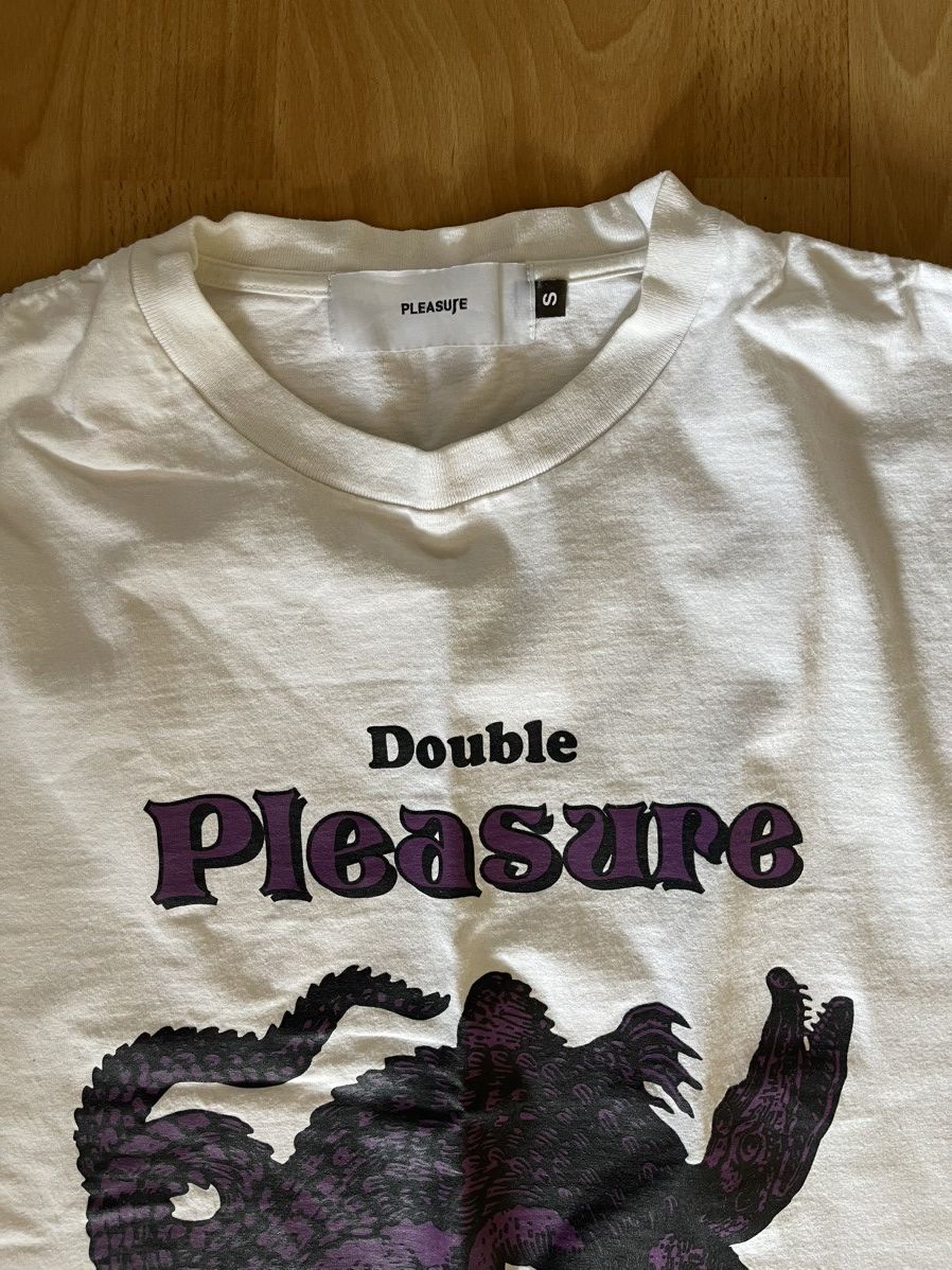 Pleasures Pleasures boxy fit T Shirt Size US S / EU 44-46 / 1 - 3 Thumbnail