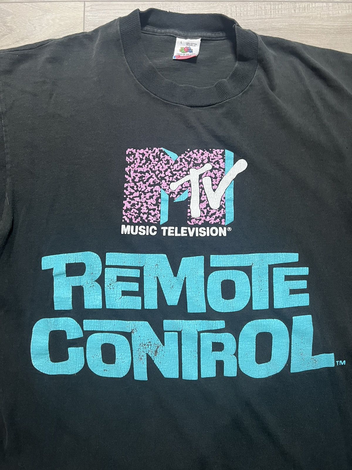 Mtv Vintage 90s South Beach MTV Music Remote Control Graphic Tee Size US L / EU 52-54 / 3 - 2 Thumbnail