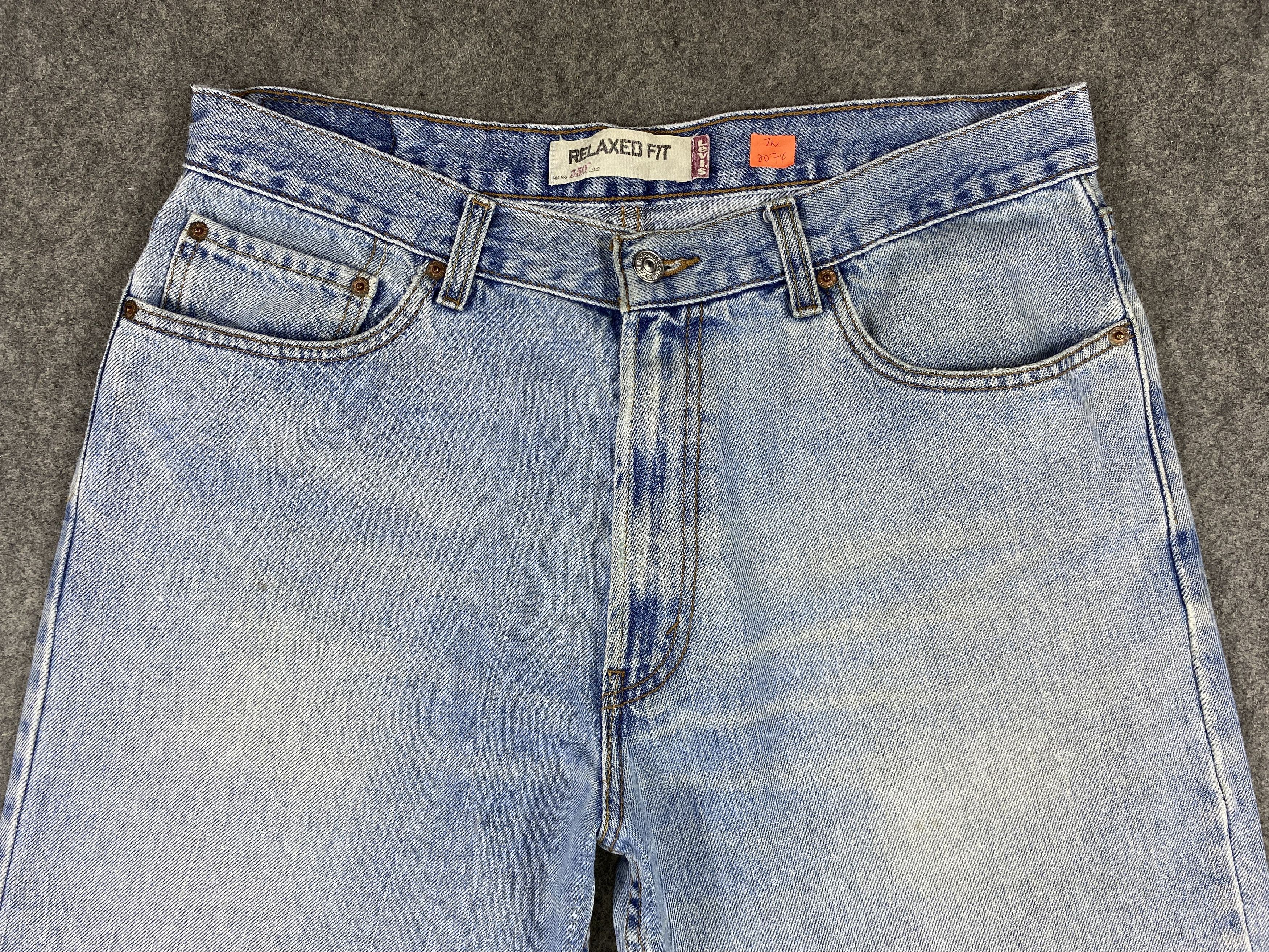 Japanese Brand Blue Wash Vintage Levi's 550 Jeans 35x31.5 Denim -JN2074 Size US 35 - 3 Thumbnail