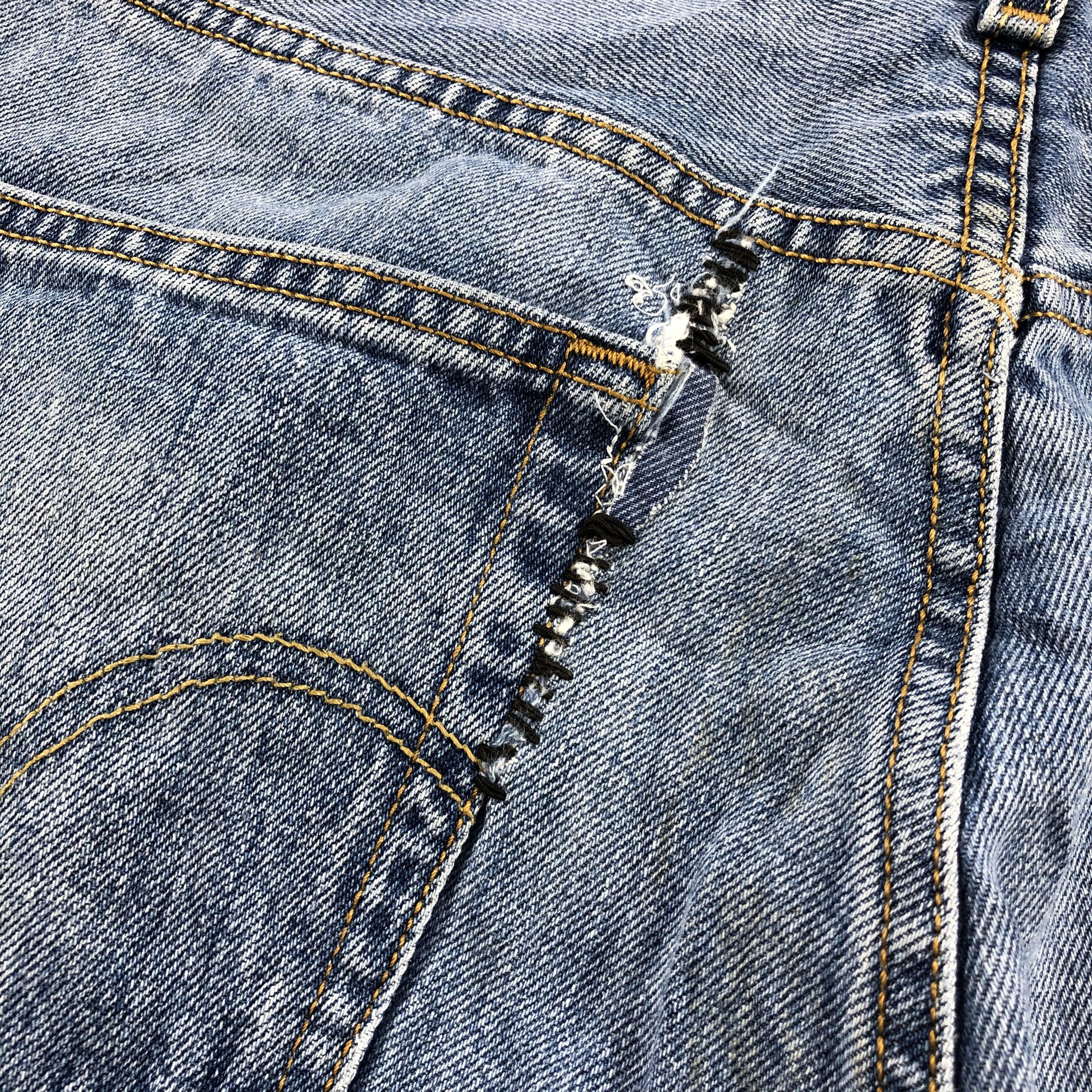 Levi's Vintage Blue Wash Levis 501 Jeans-J2029 Size US 32 / EU 48 - 9 Thumbnail