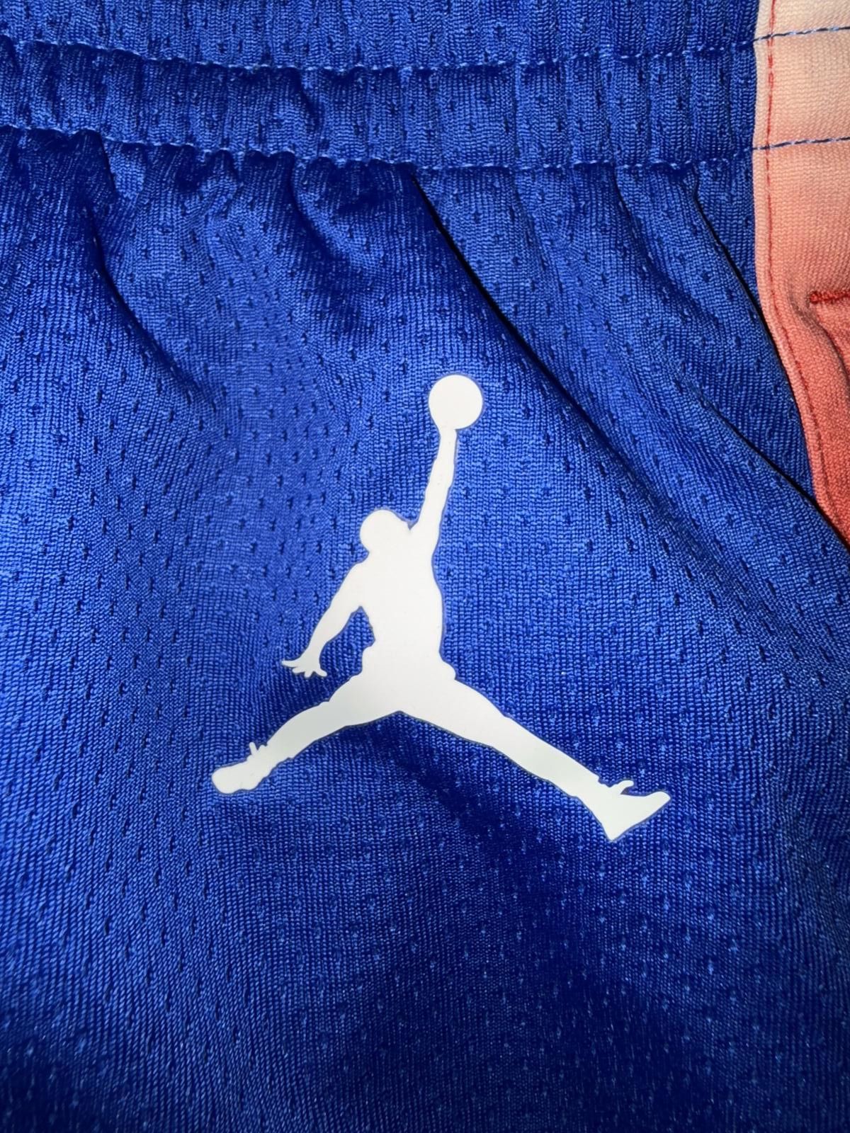 Nike Jordan Women’s Olympic Team France Limited Road Short Sample Size 40" / US 18 - 5 Thumbnail
