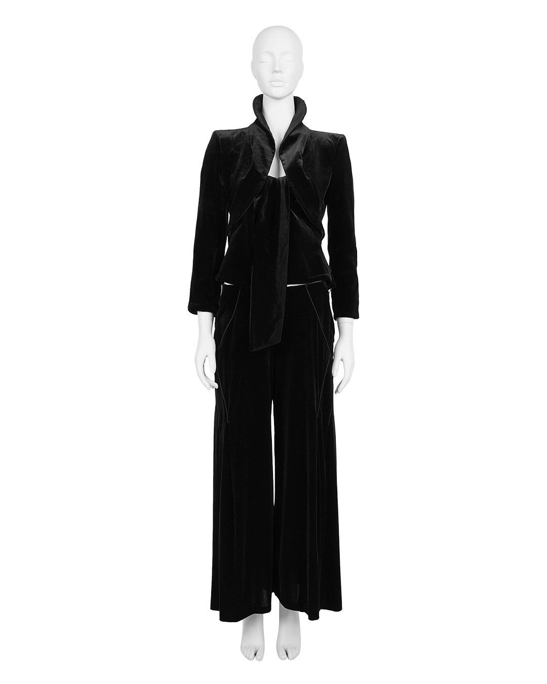 Giorgio Armani Giorgio Armani Velvet Blazer Set Size M / US 6-8 / IT 42-44 - 1 Thumbnail