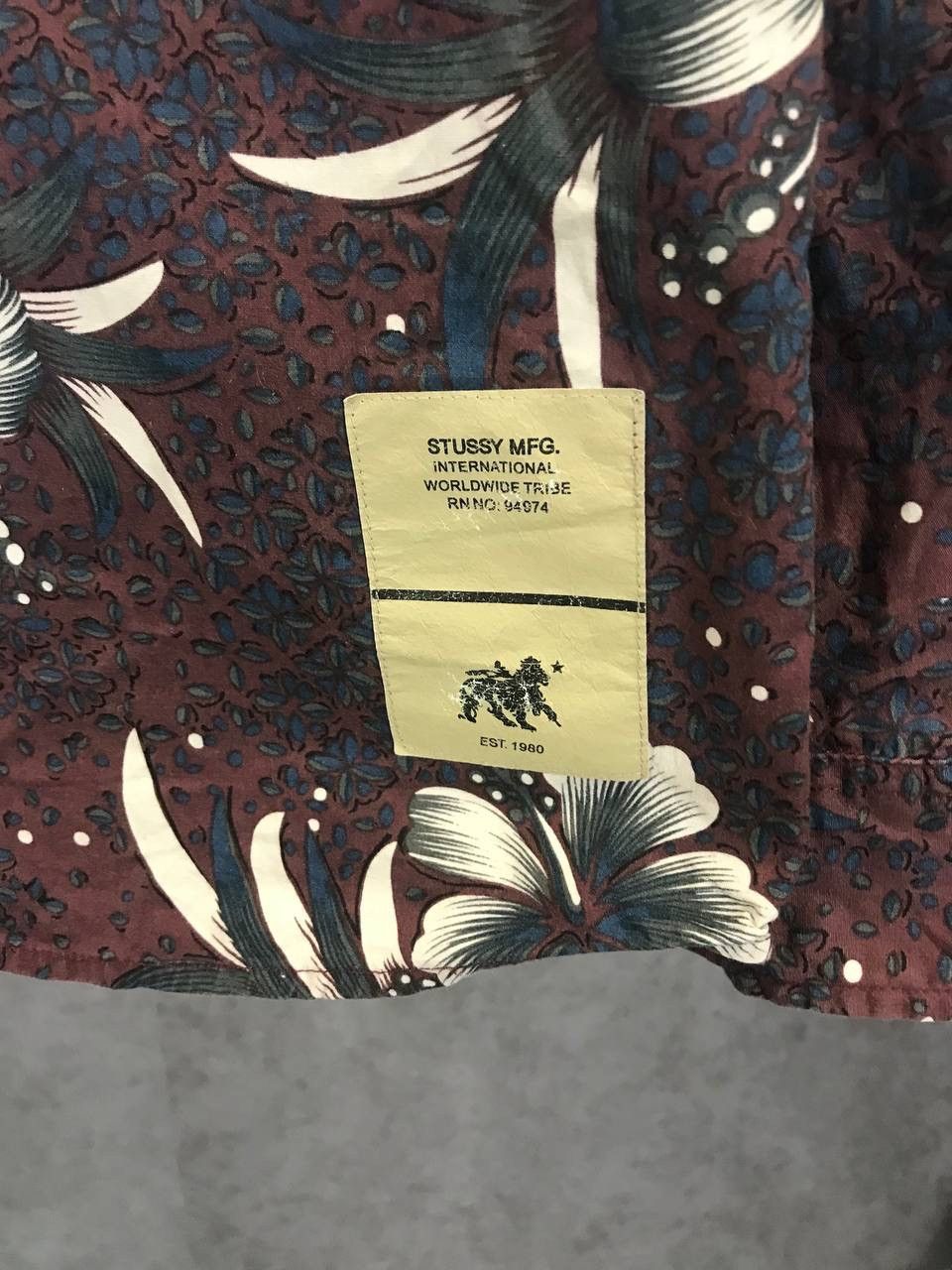 Stussy Stussy crazy art designer shirt Size US L / EU 52-54 / 3 - 4 Thumbnail