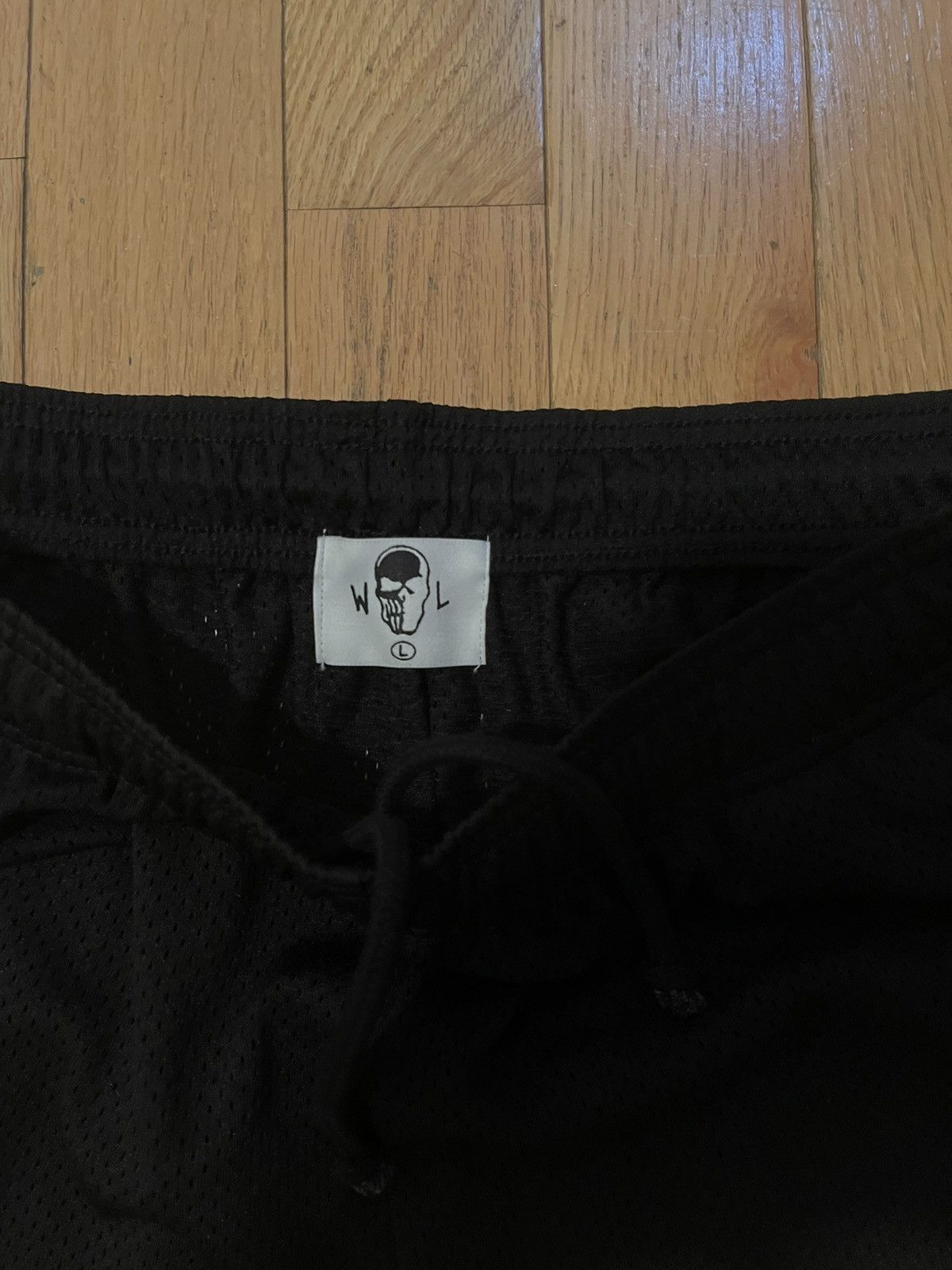 Warren Lotas Warren Lotas Bat Reaper Mesh Shorts Size US 33 - 3 Thumbnail