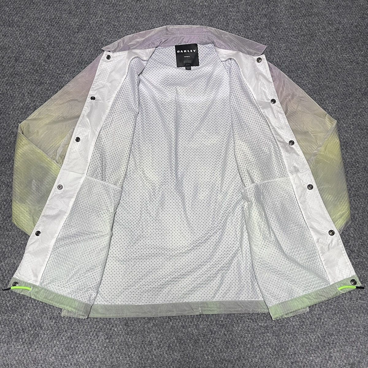 Oakley Oakley Y2K Translucent Gradient Techwear Jacket M gorpcore Size US M / EU 48-50 / 2 - 5 Thumbnail