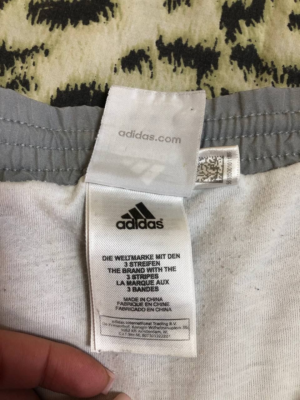 Adidas ADIDAS SUMMER MEN LIGHTWEIGHT WOVEN SHORTS Size US 32 / EU 48 - 3 Thumbnail