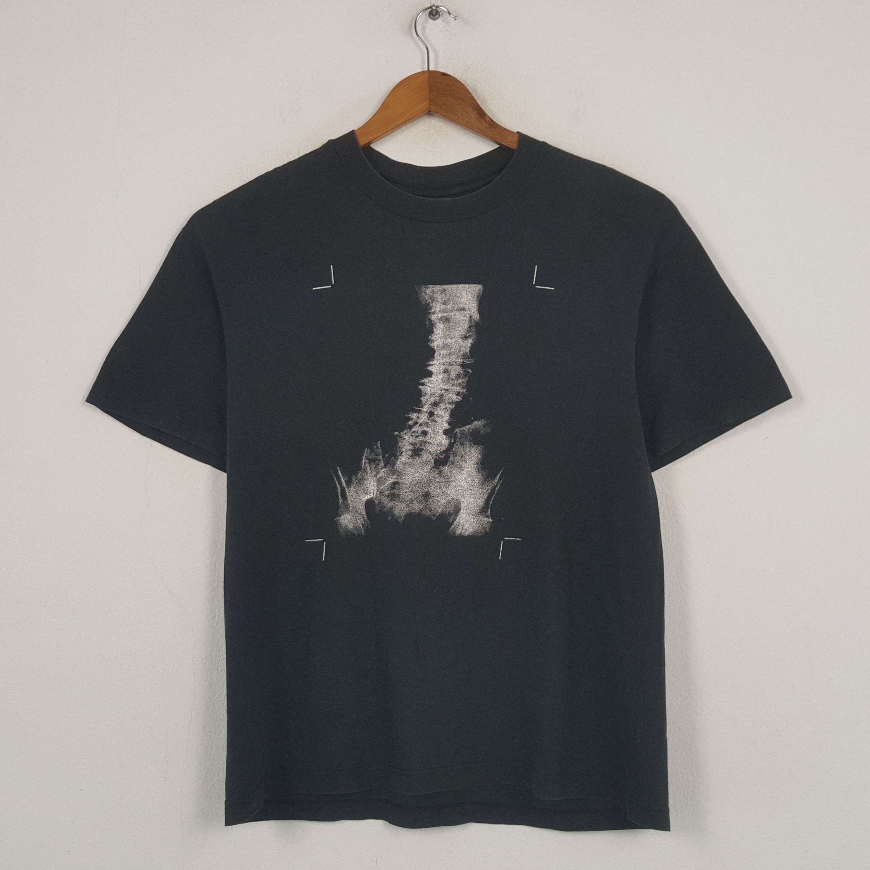 Band Tees Vintage Death in Vegas Electronic Music Group T-shirt 32 Size US L / EU 52-54 / 3 - 1 Thumbnail
