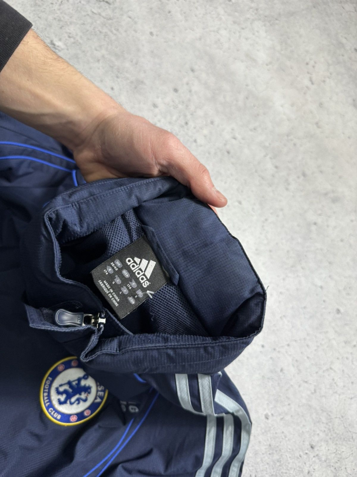 Adidas Adidas FC Chelsea Y2K Nylon Football Jacket Vintage Size US L / EU 52-54 / 3 - 8 Thumbnail