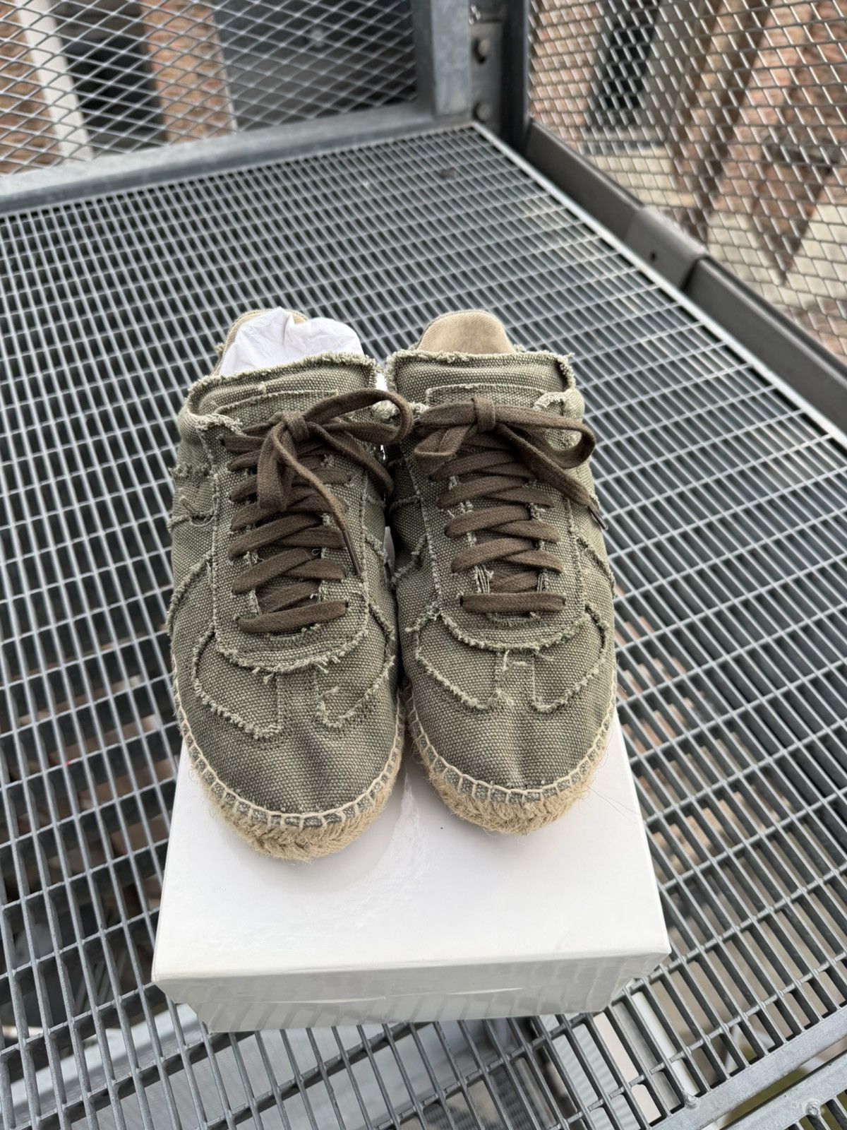 Maison Margiela Maison Margiela Canvas Replica With Box Sneakers Size US 7 / IT 37 - 4 Thumbnail