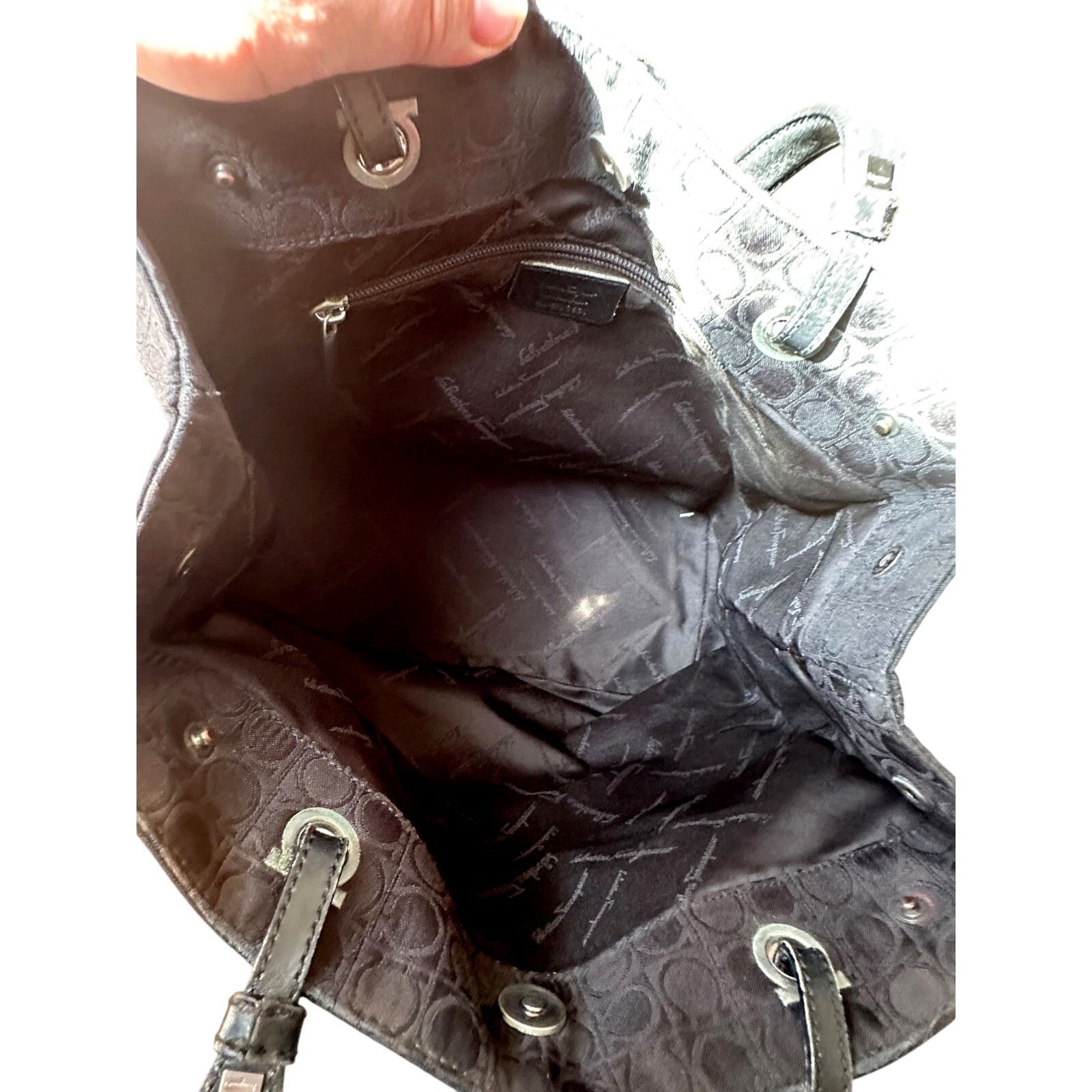 Salvatore Ferragamo Salvatore Ferragamo Black Gancini Canvas w Leather Tote Bag Size ONE SIZE - 10 Thumbnail
