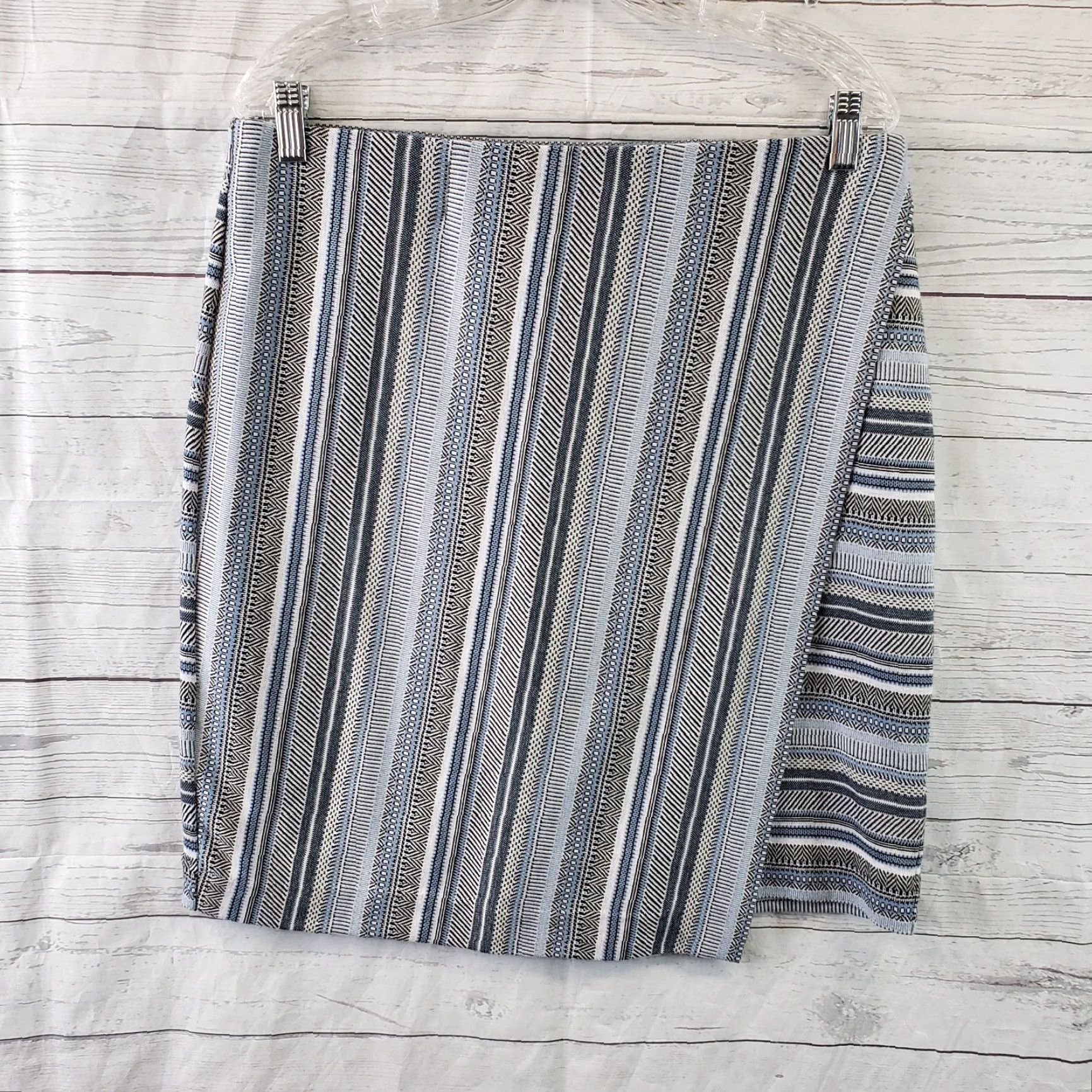 J. Jill **J Jill Women's Medium Blue White Stripe Skirt** User: J Jill Women's Medium Blue White Stripe Skirt Size 32" / US 10 / IT 46 - 2 Thumbnail