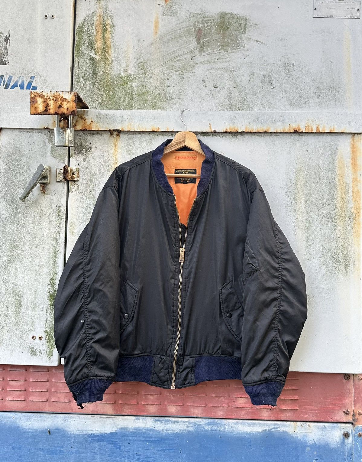 Vintage 🪖Vintage THRASHED MA-1 Man Intermediate Bomber Jacket Size US M / EU 48-50 / 2 - 2 Thumbnail