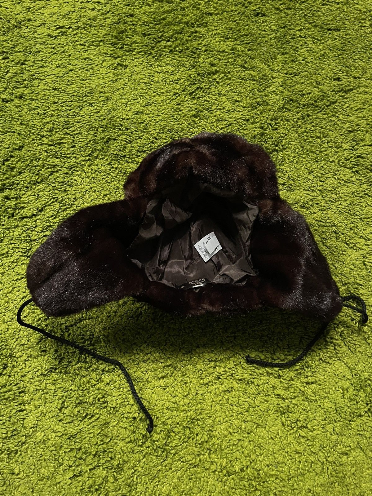 MCM MCM 2000s vintage fuzzy faux fur Ushanka trapper checker hat Size ONE SIZE - 7 Thumbnail