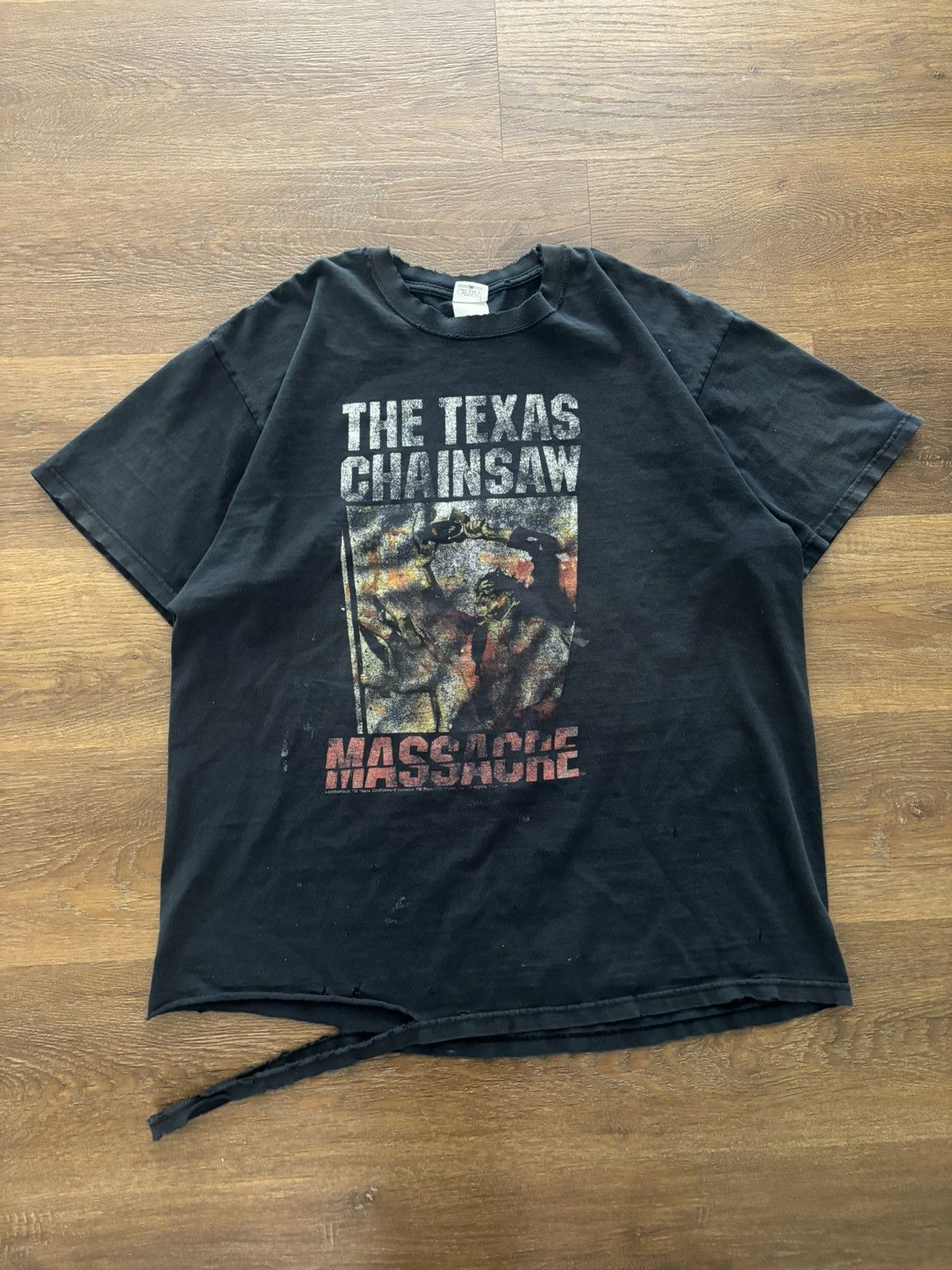 Vintage Vintage Thrashed Texas Chainsaw Massacre Horror Movie Promo Size US XL / EU 56 / 4 - 2 Thumbnail