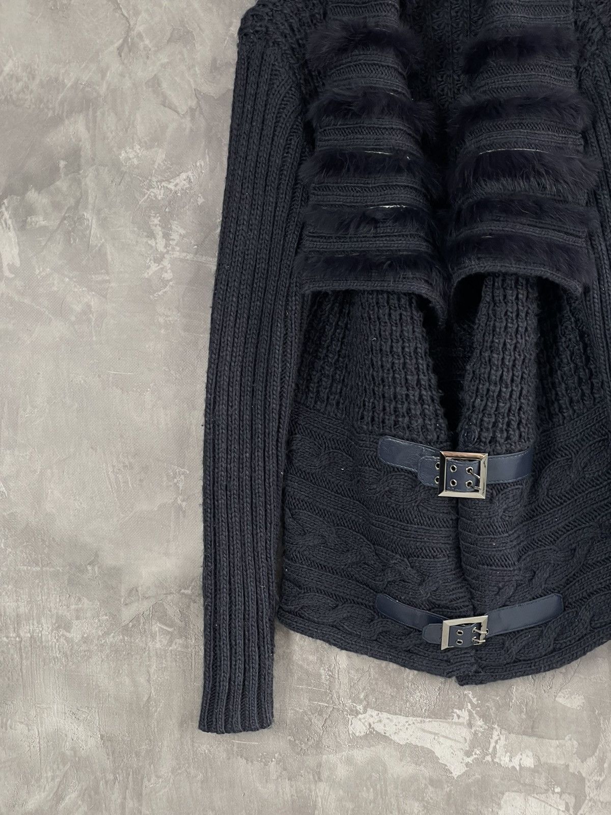 If Six Was Nine × Jean Paul Gaultier × Le Grande Bleu (L.G.B.) Faux Fur LGB Sweater Crazy Opium Punk Design Y2K ITALY Size M / US 6-8 / IT 42-44 - 5 Thumbnail