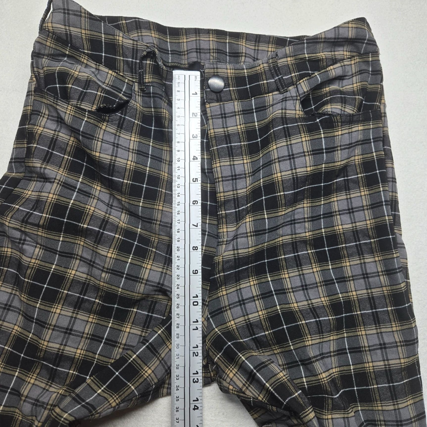 Forever 21 FOREVER 21 Women Pants Black Window Pane Plaid Boot Cut 1X Plus Size High Rise Dress Pants Womens Size 40" / US 18 - 5 Thumbnail