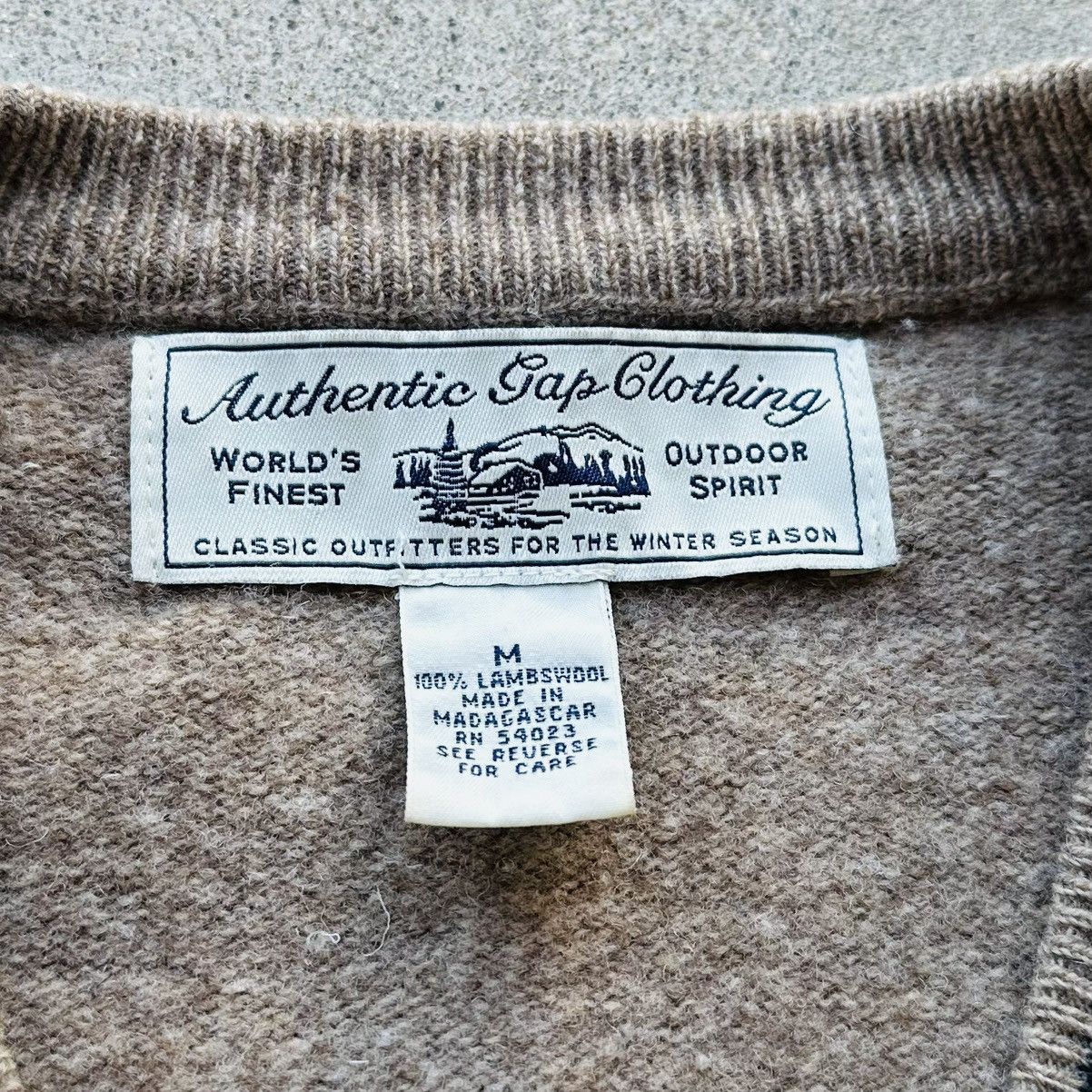 Gap Vintage Authentic Gap Clothing Lambswool Sweater Vest Medium Size US M / EU 48-50 / 2 - 2 Thumbnail