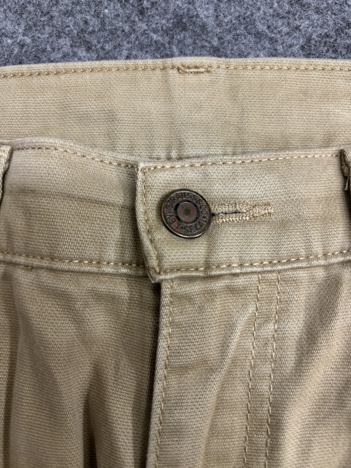 Levi's 💥Flare💥Vintage Levis 517 Khakis Flare Pant F613 Size US 34 / EU 50 - 3 Thumbnail