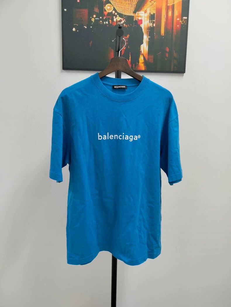 Balenciaga Balenciaga Blue letter logo short sleeve 2501-Nextarrow Size US XS / EU 42 / 0 - 1 Thumbnail