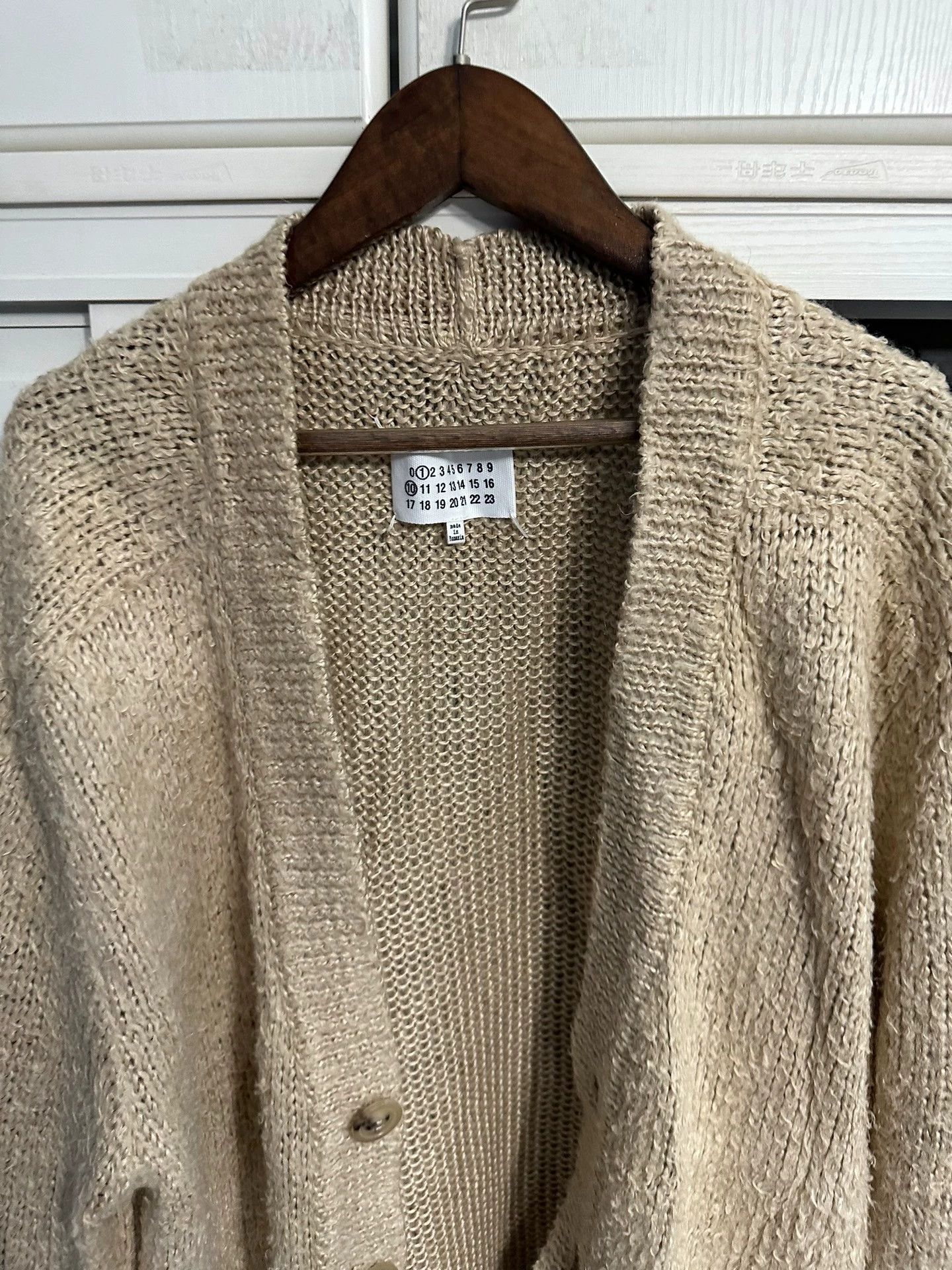 Maison Margiela Maison Margiela Oatmeal Oversize Knit Cardigan 95 New Size US XS / EU 42 / 0 - 3 Thumbnail