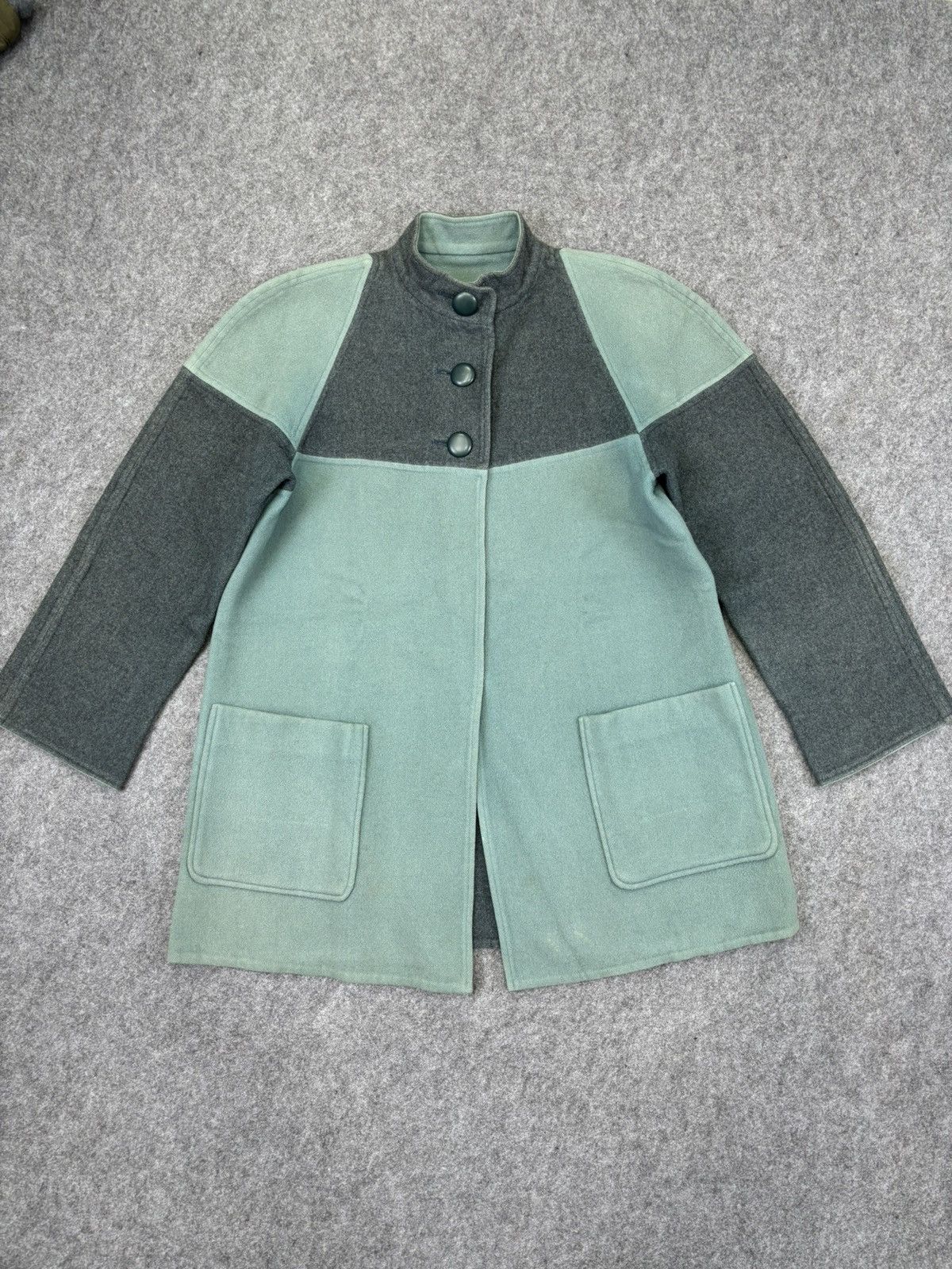 Christian Dior Monsieur Vintage Dior Two Tones Wool Coat F694 Size L / US 10 / IT 46 - 19 Thumbnail