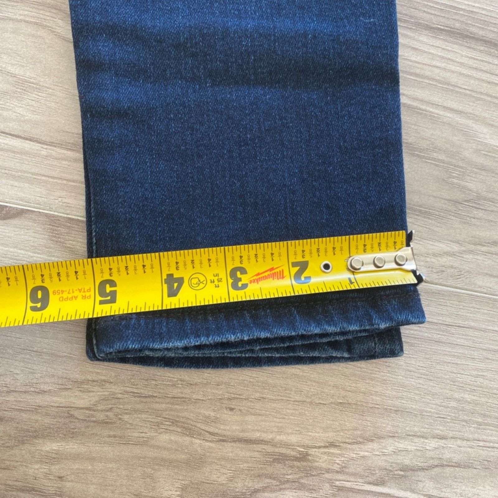 AG Adriano Goldschmied Adriano Goldschmied Farrah High-Rise Skinny Jeans - 29R Size 29" - 15 Thumbnail