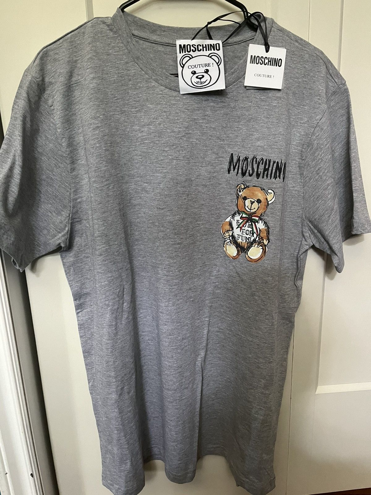 Tシャツ・カットソー MOSCHINO Men T Shirts 251ZZ07170241 1001 White Moschino MOSCHINO Men T-Shirts 251ZZ07070241 1001 White