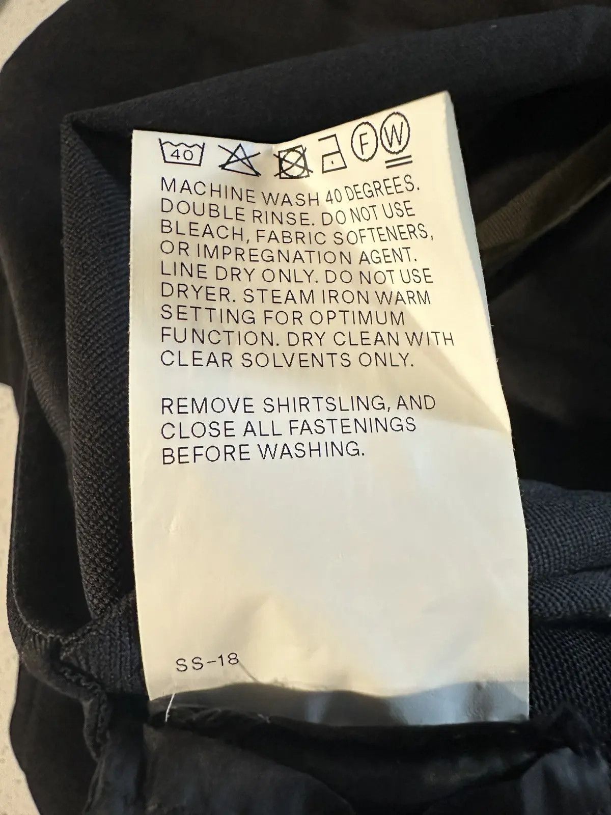 Acronym ACRONYM J72-DS SS18 size M Size US M / EU 48-50 / 2 - 9 Thumbnail