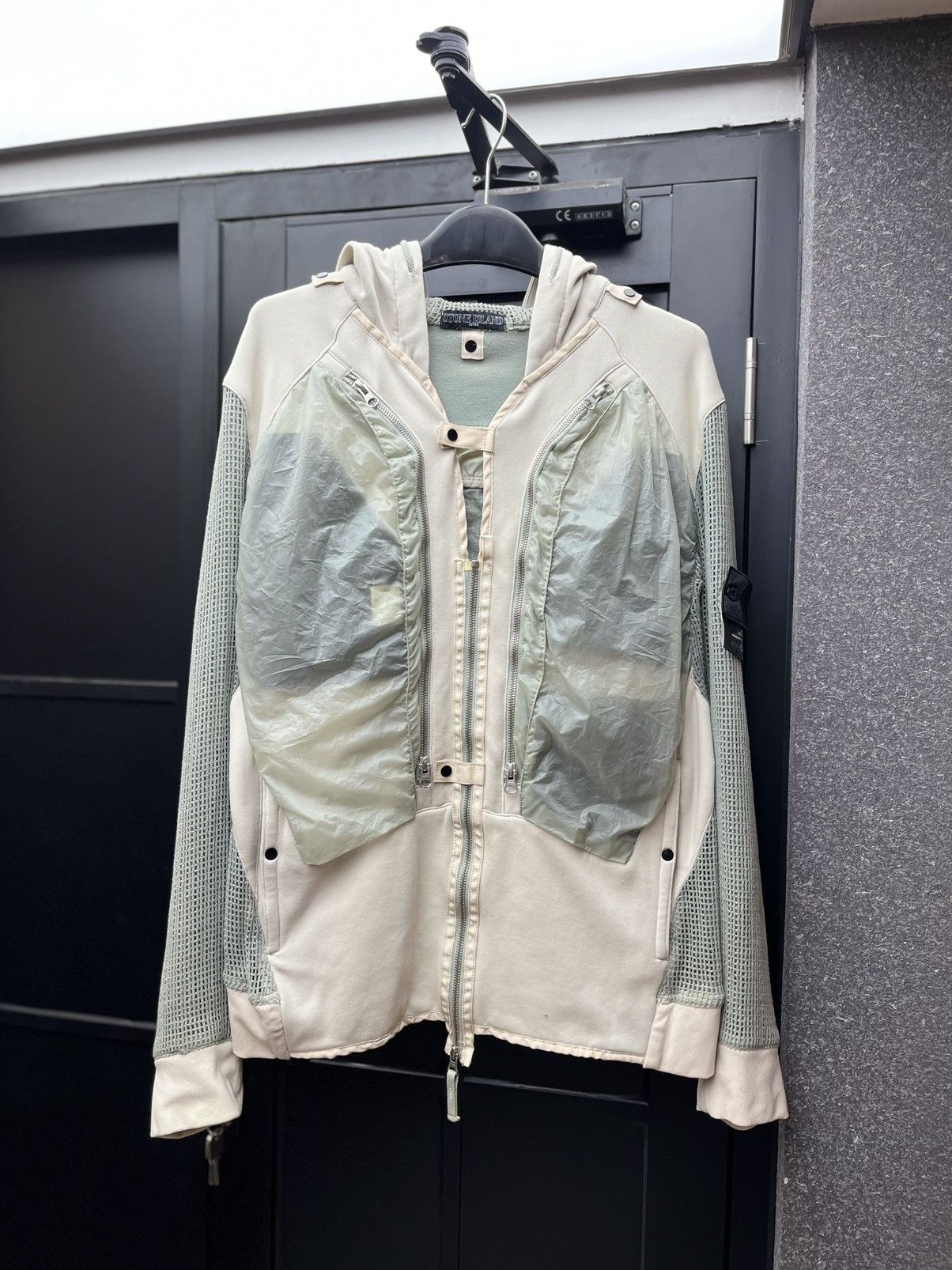 Stone Island Stone island shadow project rare badge jacket Size US M / EU 48-50 / 2 - 1 Thumbnail