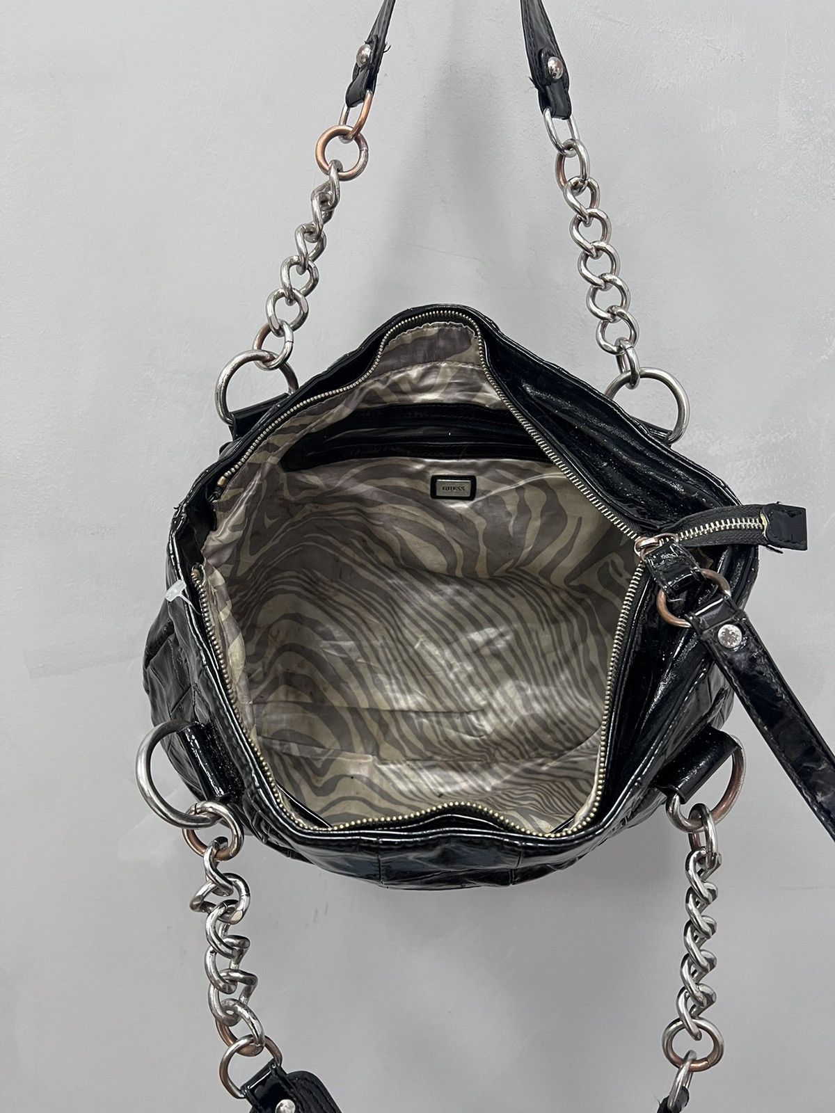 Guess × Vintage Y2K Guess Vintage AVANT GARDE Y2K Hand Shoulder Bag Size ONE SIZE - 12 Thumbnail