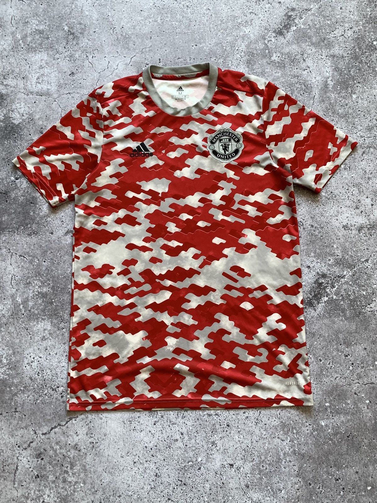 Adidas 🔥ADIDAS MANCHESTER UNITED 2022 TRAINING BLOCKCORE JERSEY Size US M / EU 48-50 / 2 - 1 Thumbnail