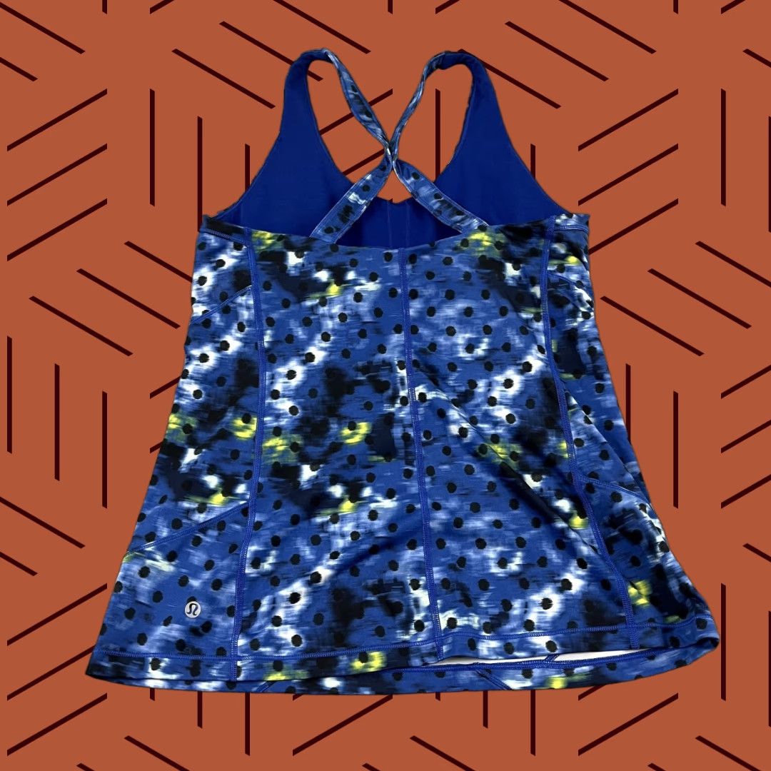 Lululemon LULULEMON Kanto Catch Me Tank Top Womens Size 10 Yoga Gym Running Windy Blooms Blue Size L / US 10 / IT 46 - 1 Thumbnail