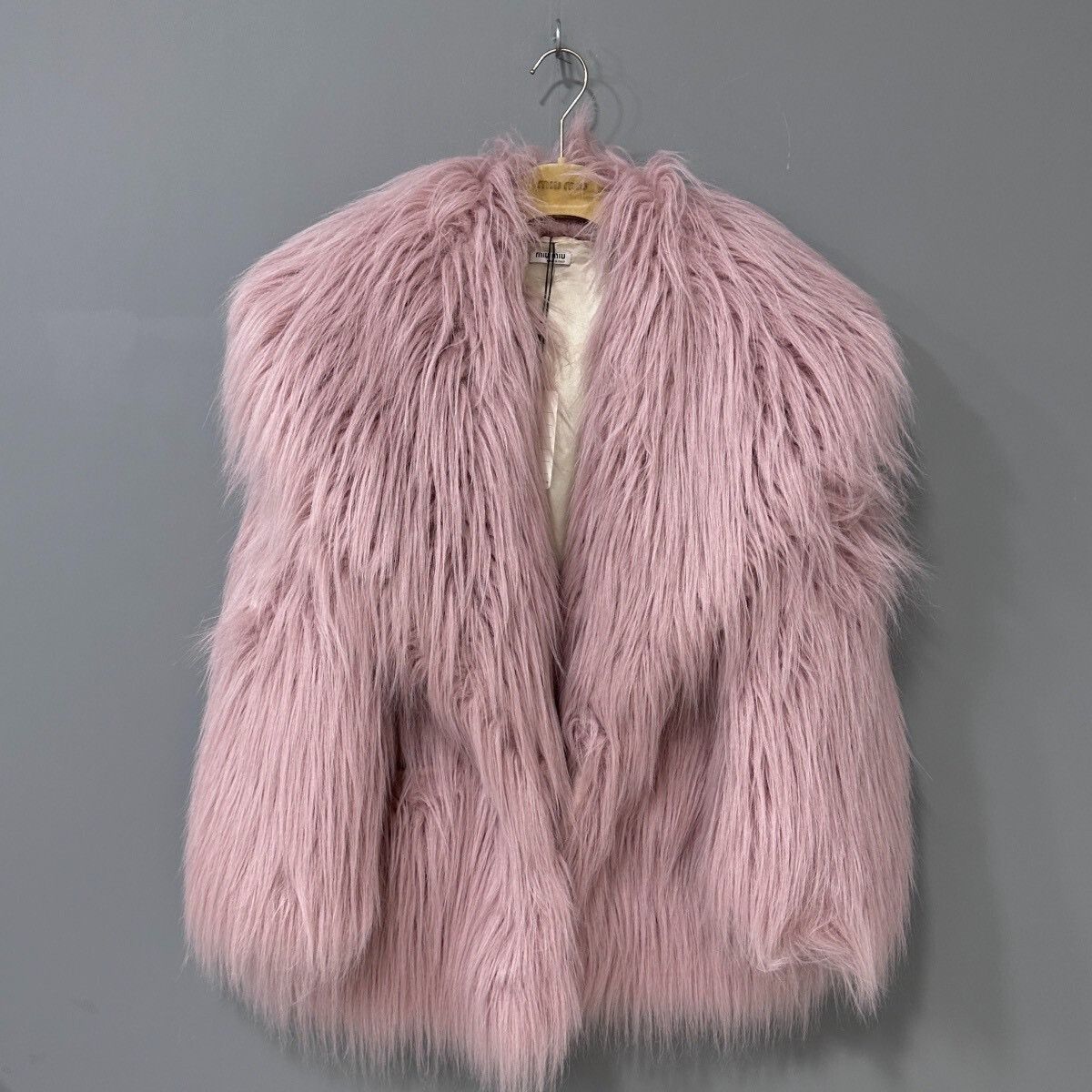 Miu Miu Miu Miu Pink Fur Coat Size 36 Size XS / US 0-2 / IT 36-38 - 1 Thumbnail