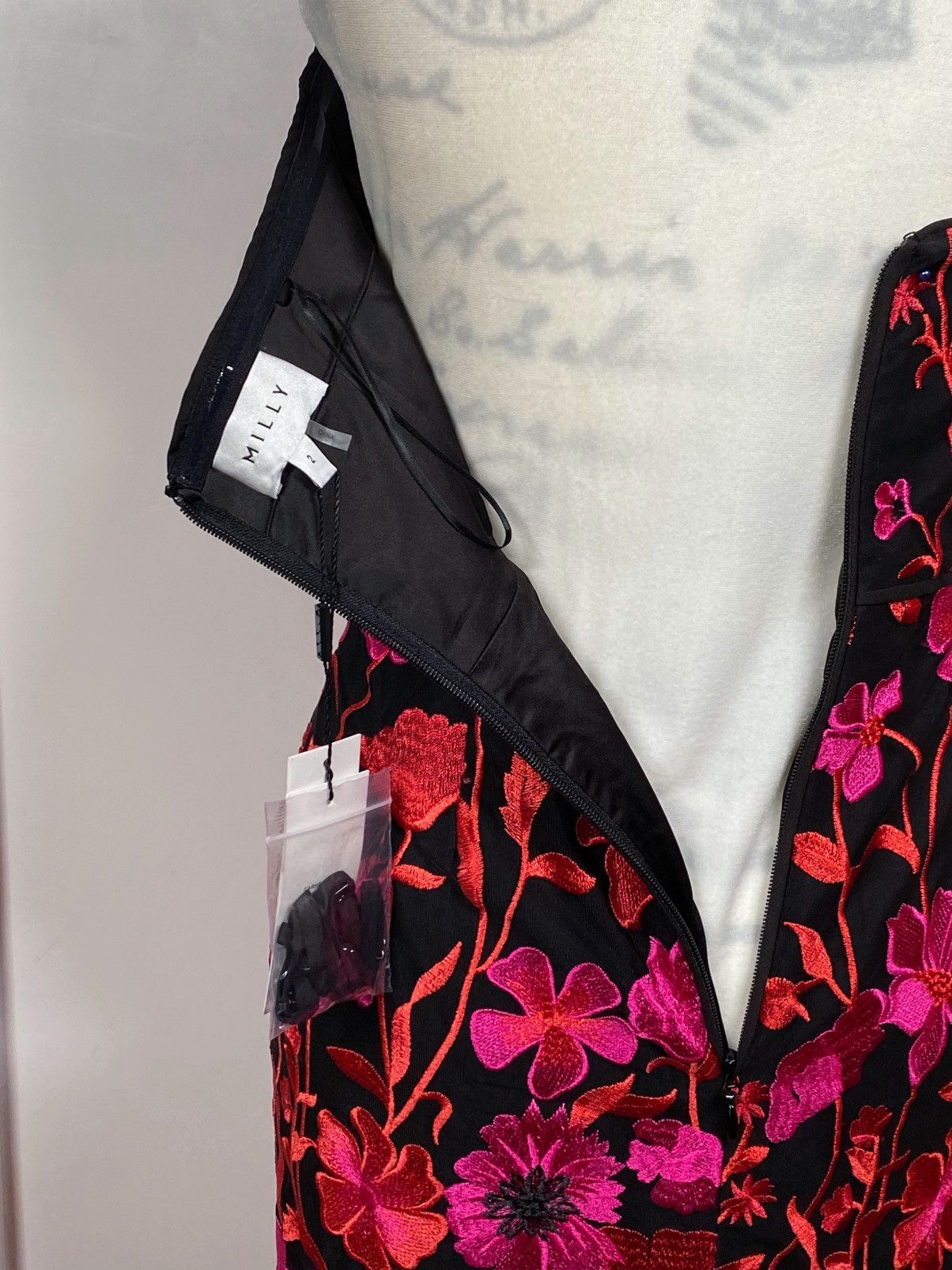 MILLY Milly Floral-Embroidered Midi Dress size 2 Size XS / US 0-2 / IT 36-38 - 12 Thumbnail