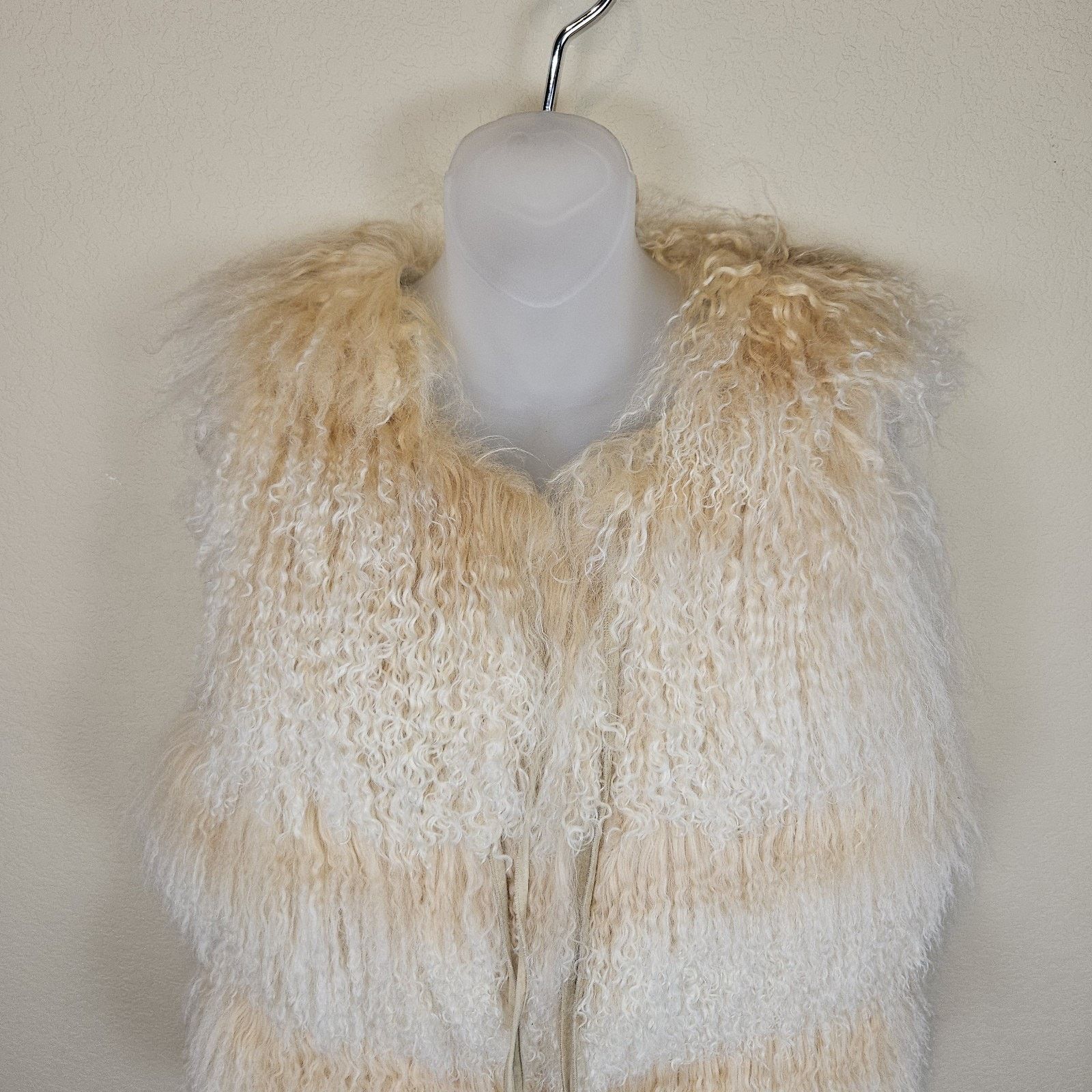 Other Trilogy Collections Michael McCollom Mongolian Lamb Vest Size S / US 4 / IT 40 - 4 Thumbnail