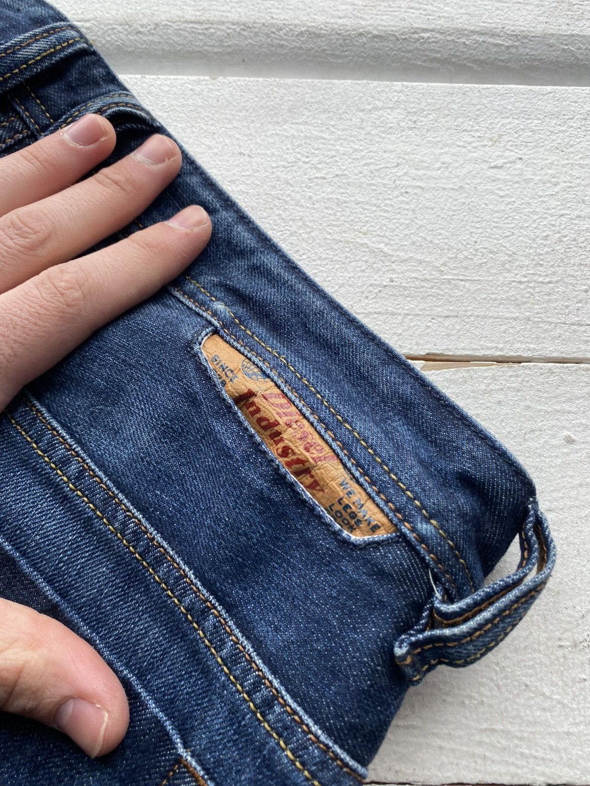 Diesel Luxury 00s Diesel Safado Retro Regular Slim Straight Jeans Size US 31 - 14 Thumbnail