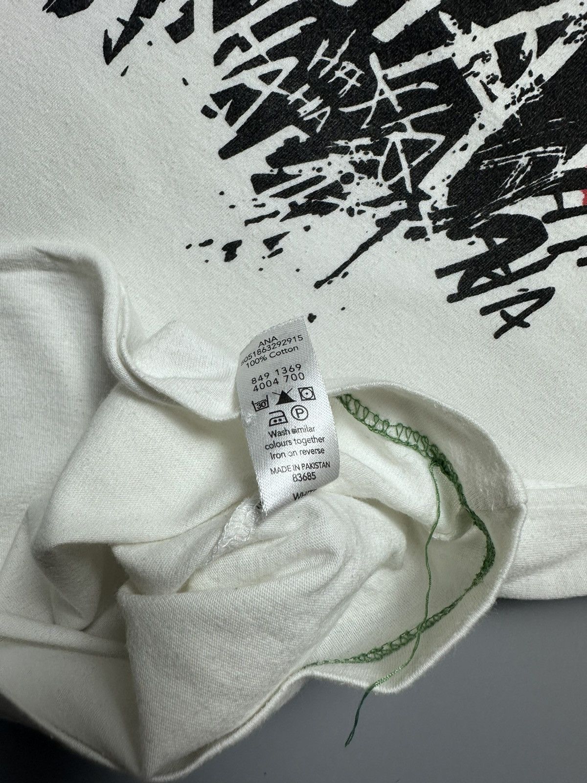Other Dark Knight 2008 Heath Ledger “Joker” tee size L, good cond Size US L / EU 52-54 / 3 - 17 Thumbnail