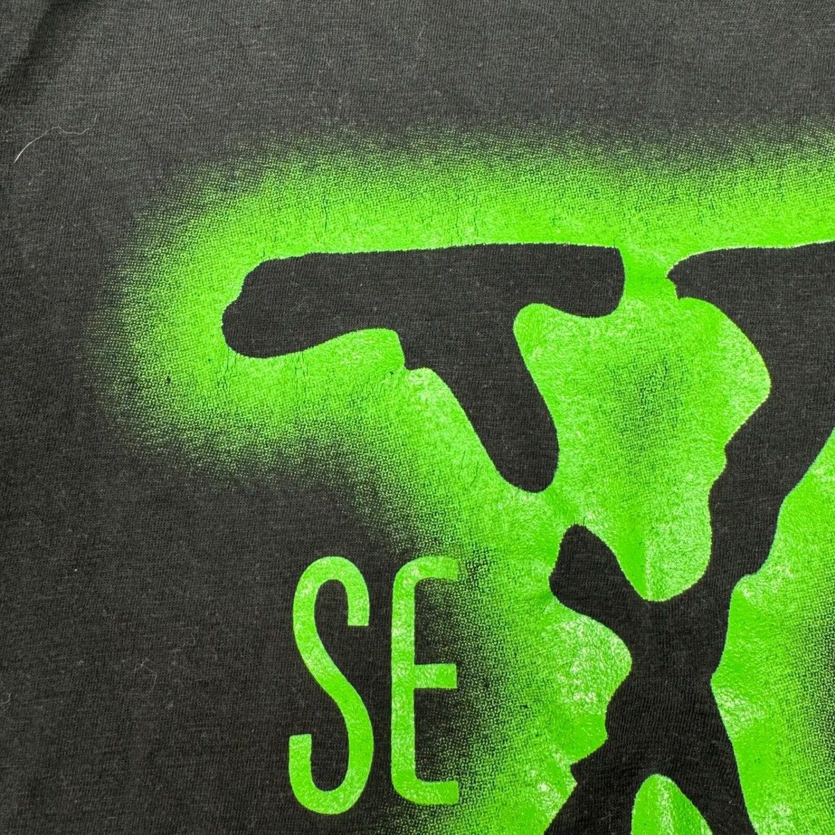 Vintage X FILES IS OUT THERE VINTAGE T-SHIRT SINGLE STITCH RARE TEE Size US XL / EU 56 / 4 - 4 Thumbnail