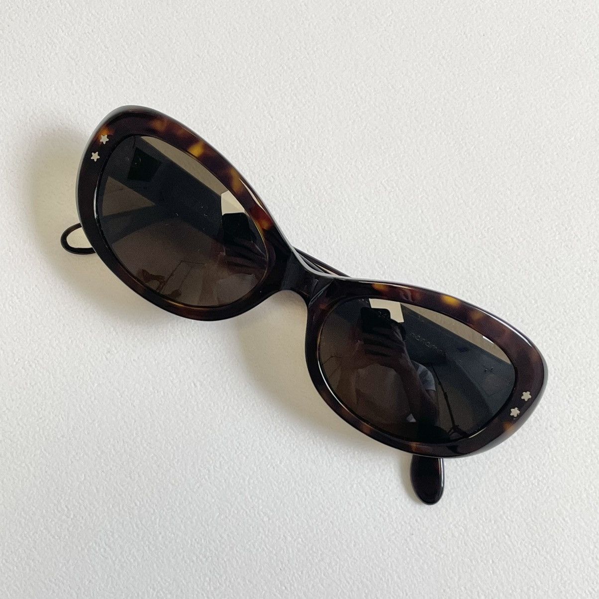 Cutler and Gross Tortoiseshell Oval ‘Cat Eye’ 70s Sunglasses Size ONE SIZE - 12 Thumbnail