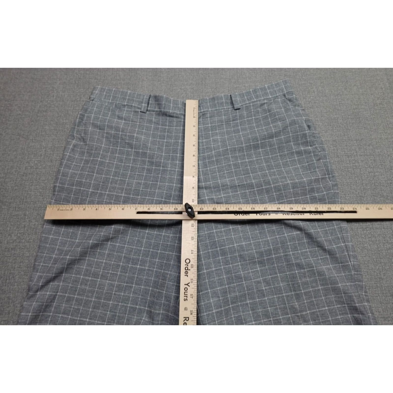 Nike Nike Golf Shorts Mens 38 Gray Plaid Chino Dri-FIT Lightweight Stretch Shorts Size US 38 / EU 54 - 5 Thumbnail