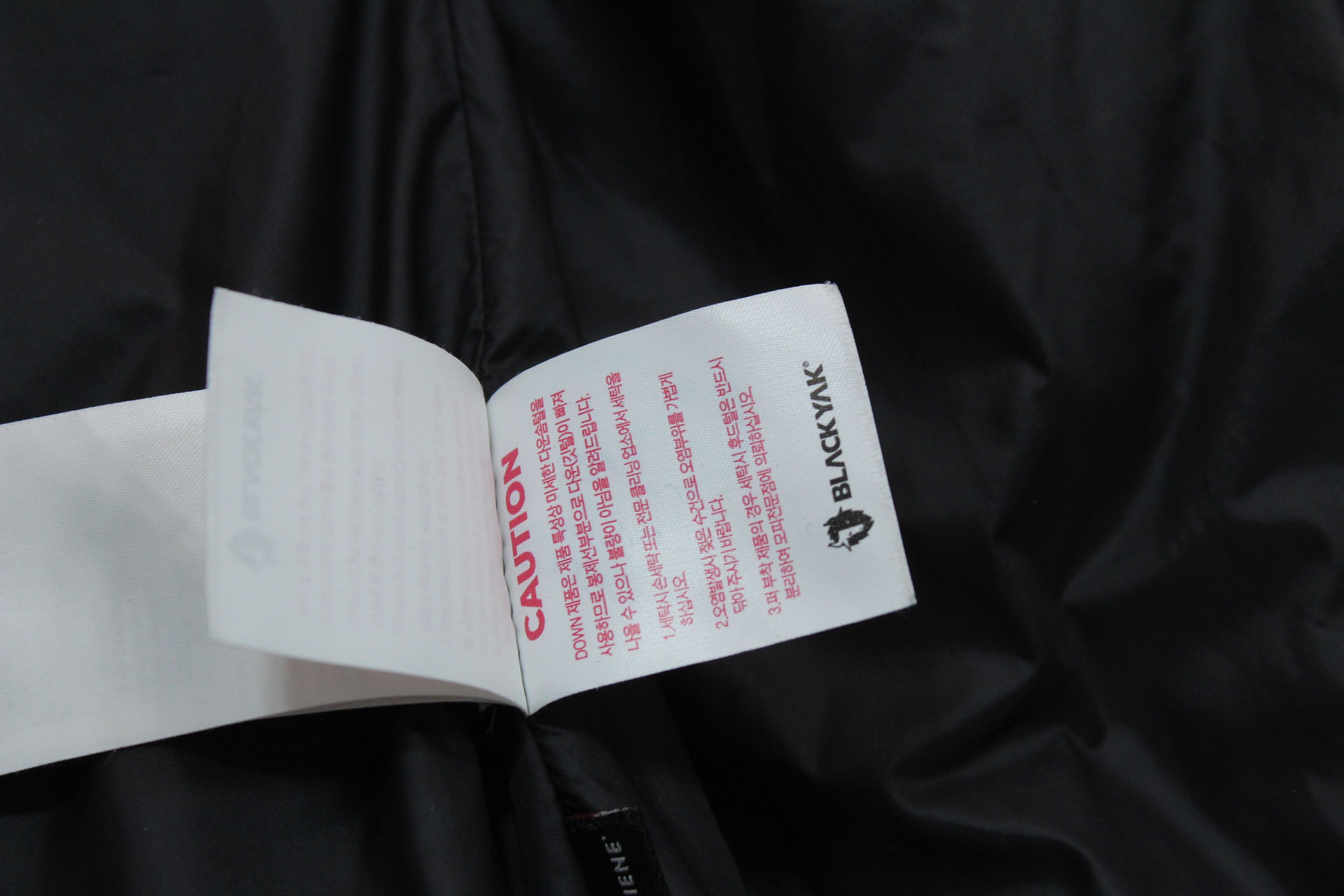 BLACKYAK Black Yak Zero Spot Wave Puffer Down Jacket Hooded Black M Size US M / EU 48-50 / 2 - 15 Thumbnail