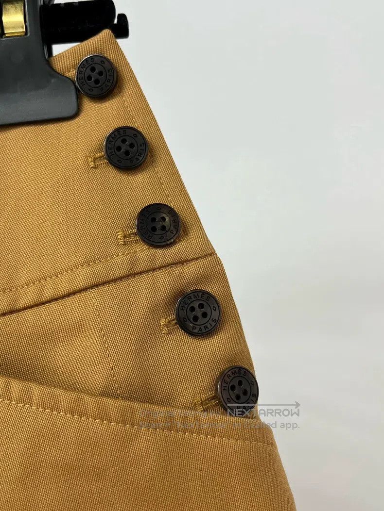 Hermes Hermes Brown side button design short shorts Size 42" / US 20 - 4 Thumbnail