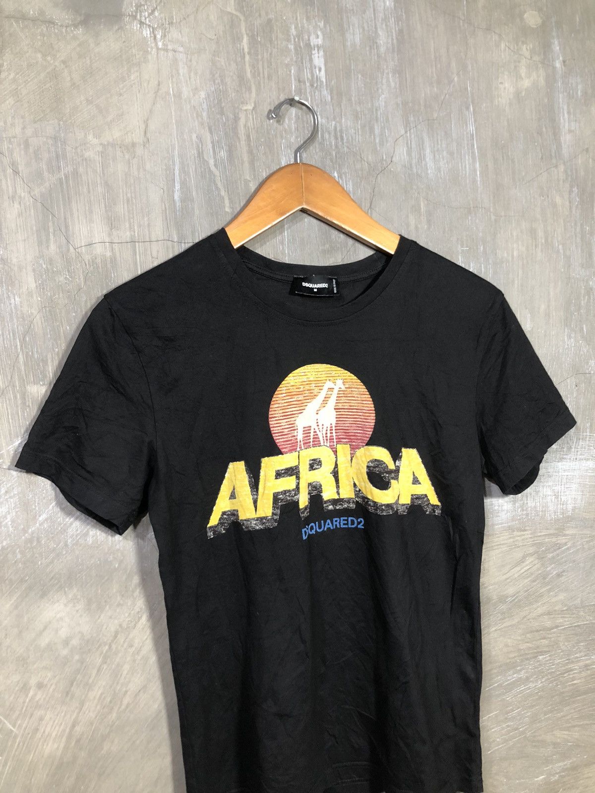 Dsquared2 × Vintage Dsquared2 Africa Black T-Shirt Size M / US 6-8 / IT 42-44 - 2 Thumbnail