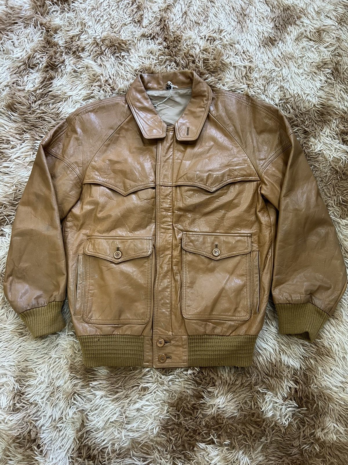 Japanese Brand 🇯🇵 Vintage Japanese Cowhide Bomber Jacket Size US L / EU 52-54 / 3 - 1 Thumbnail