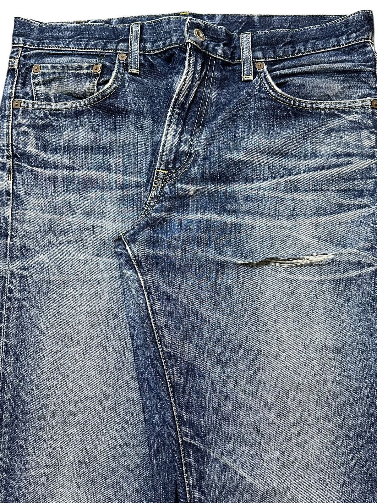 Uniqlo Vintage Japanese Uniqlo Blue Faded Wash Style Jeans Size US 34 / EU 50 - 4 Thumbnail